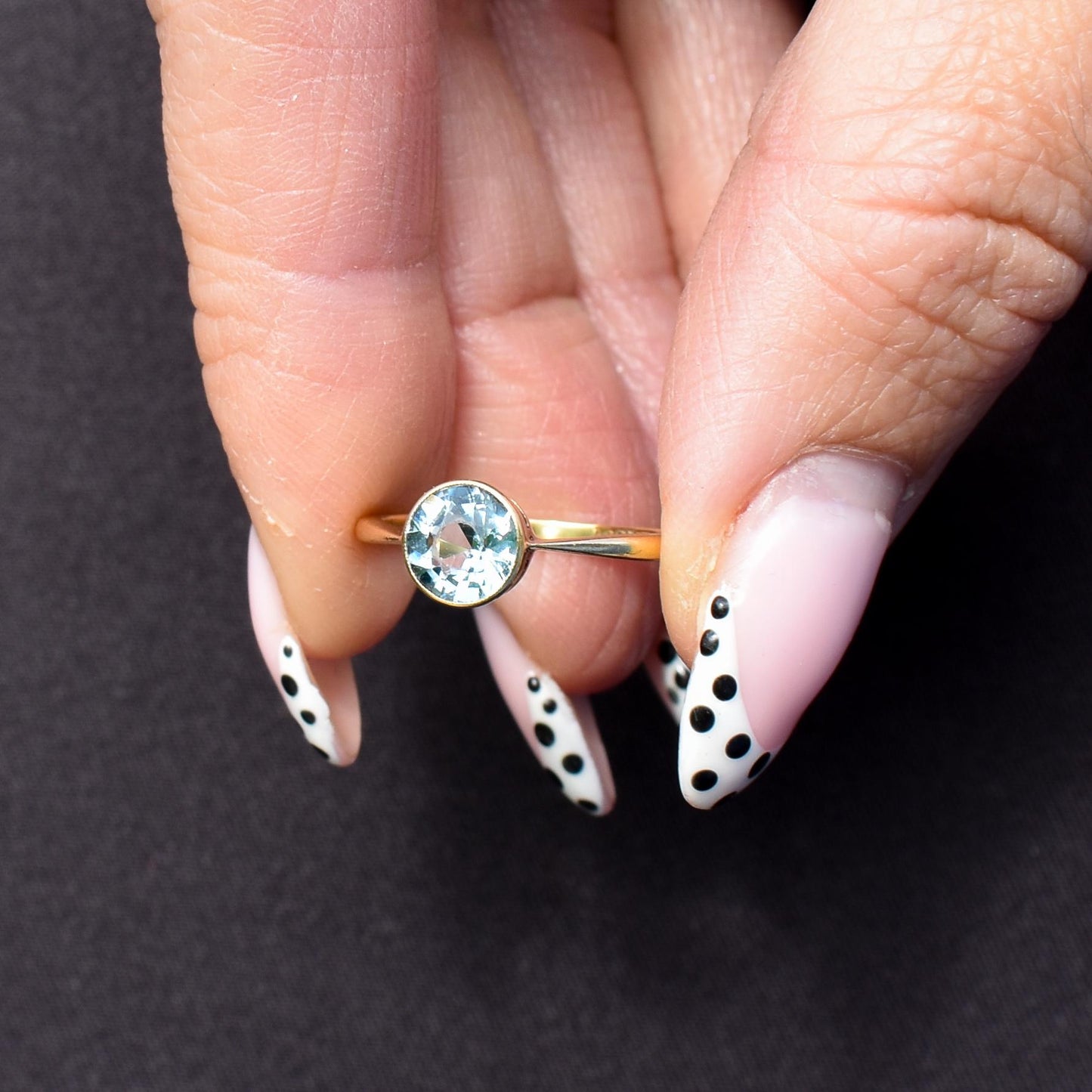 Antique 0.90ct Aquamarine Round Bezel 18ct Gold Solitaire Ring