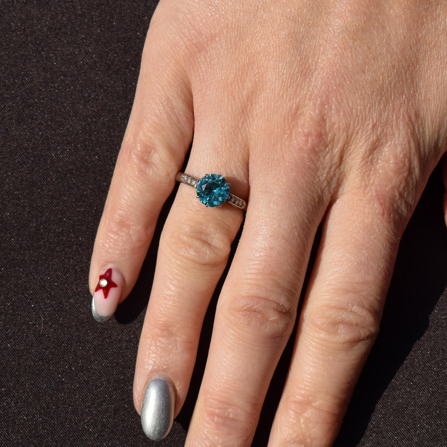 Art Deco Blue Zircon and Diamond Round Solitaire 18ct White Gold Ring