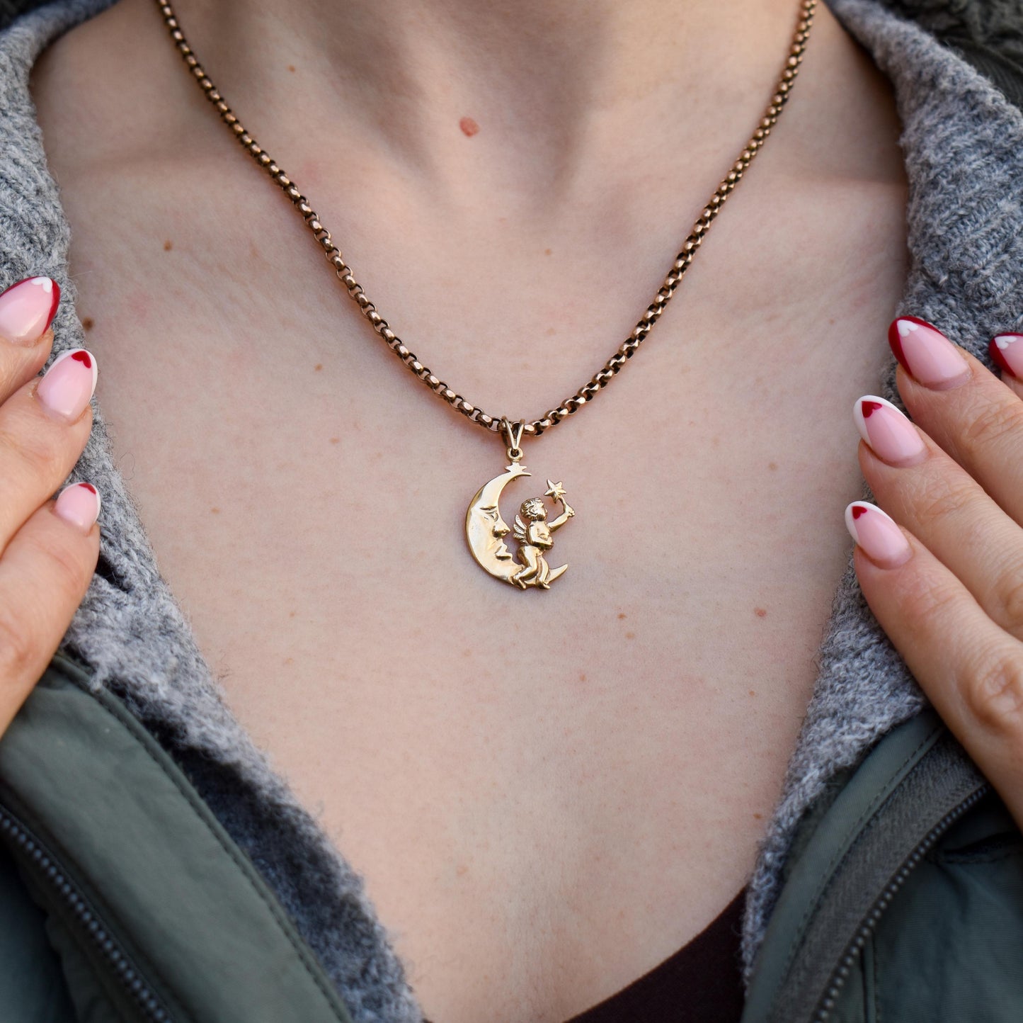 Vintage 9ct Gold Man in the Moon Cherub Charm Pendant