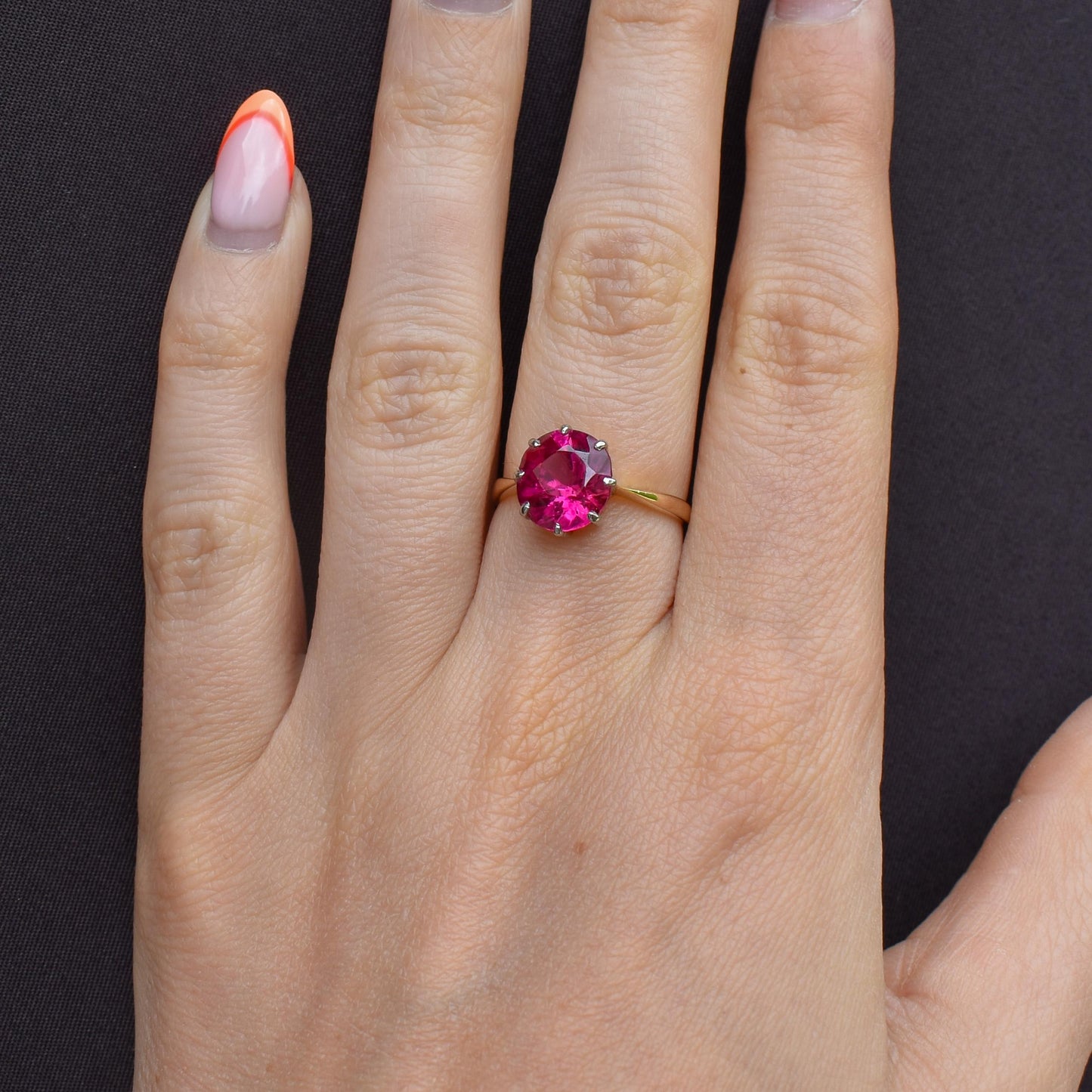 Vintage 3.79ct Round Ruby Solitaire 18ct Gold Ring