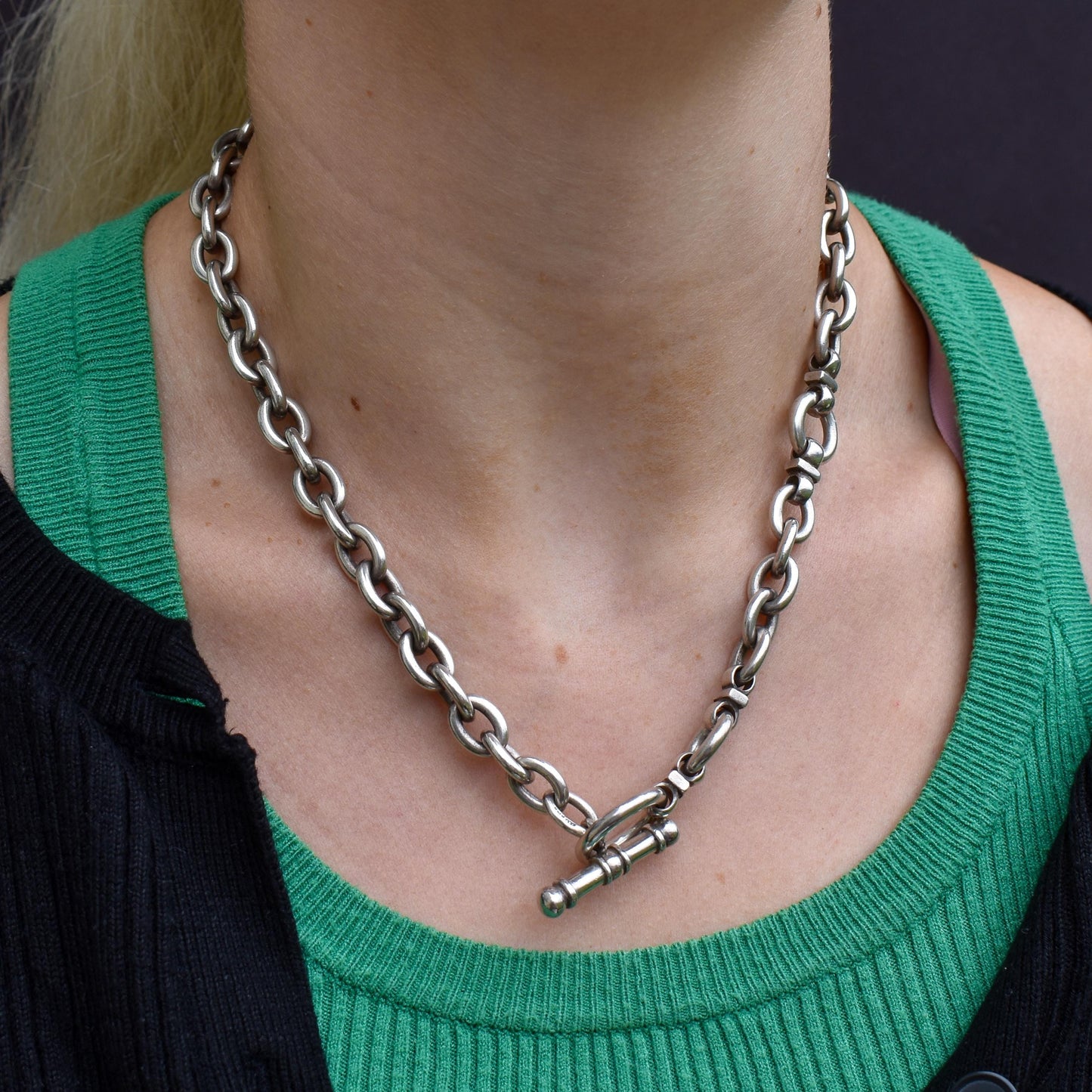 Vintage Heavy Silver Oval Link Toggle Chain Necklace 17.5" Length