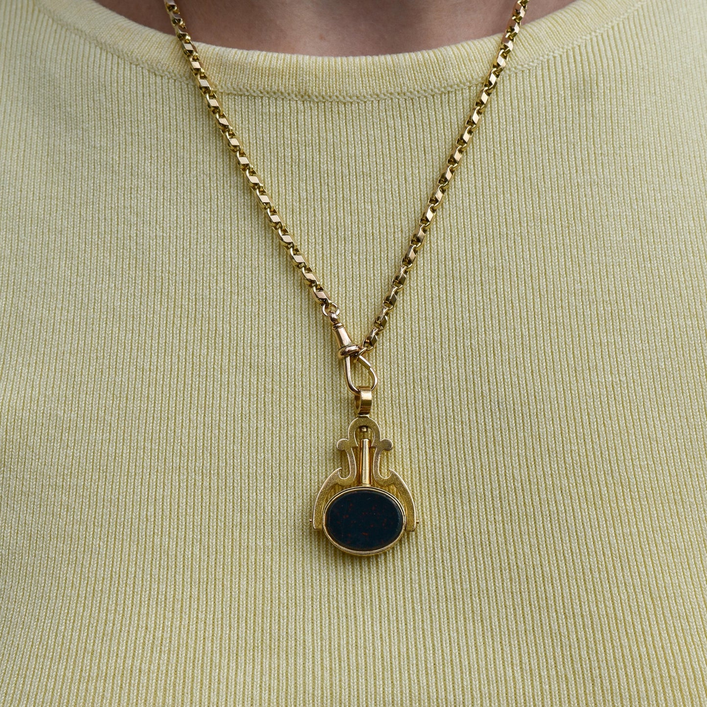 Antique 18ct Gold Bloodstone Agate Spinning Fob Watch Key Pendant | Dated 1879