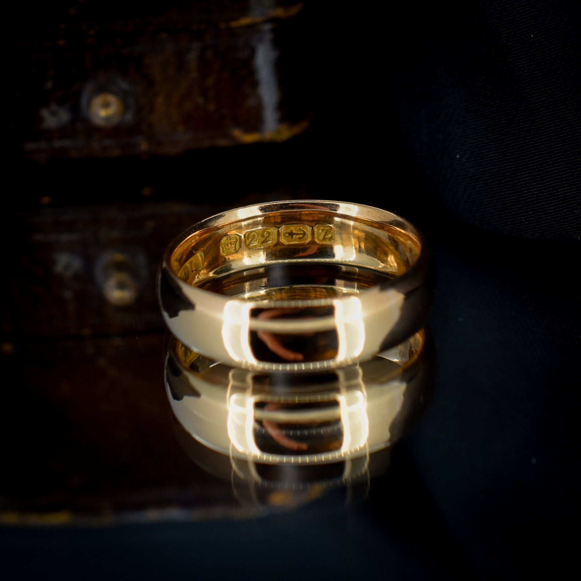 Antique Victorian '1899' 22ct Gold Plain Stacking Wedding Band Ring