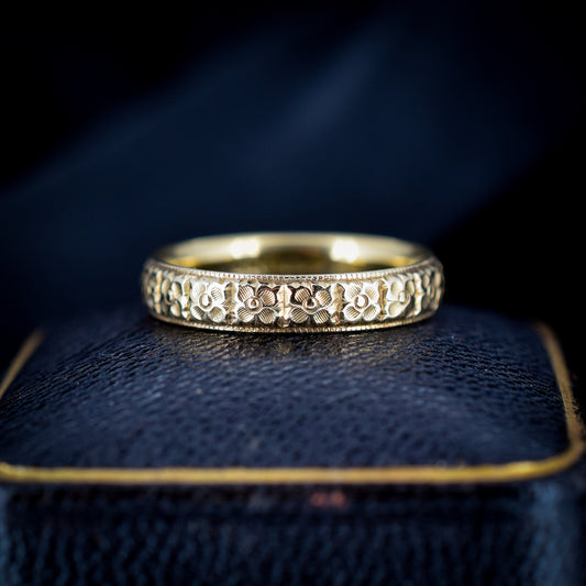 Vintage 18ct Gold Floral Fancy Patterned Wedding Band Ring | Dated 1987