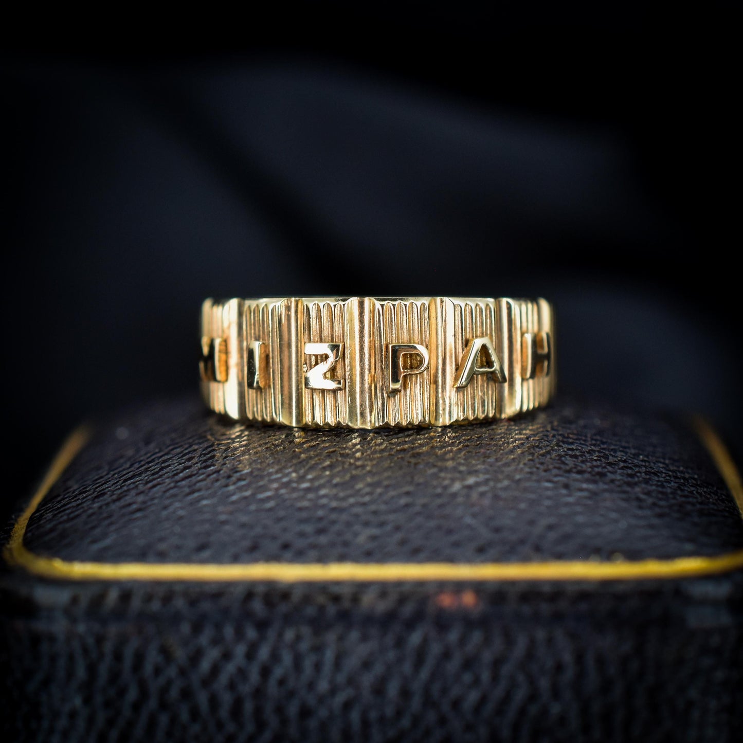 Antique Mizpah 18ct Yellow Gold Band Ring | Chester 1887
