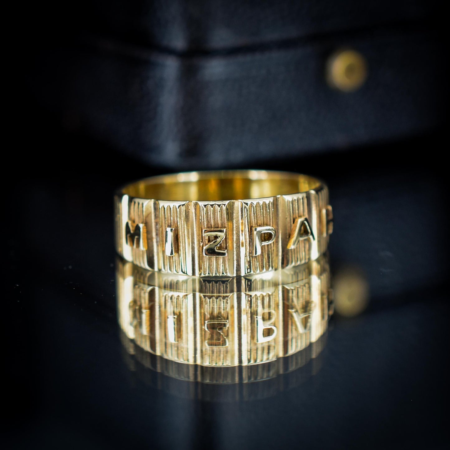 Antique Mizpah 18ct Yellow Gold Band Ring | Chester 1887