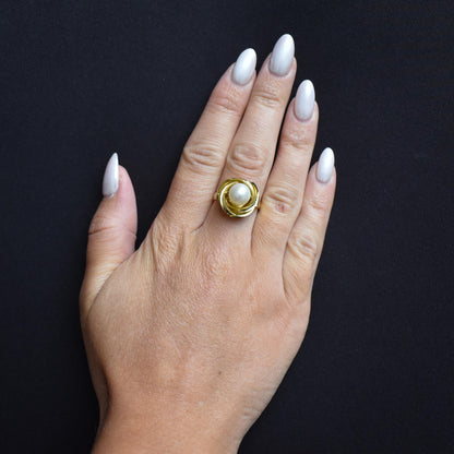 Vintage Pearl Solitaire Twist 18ct Yellow Gold Statement Ring