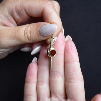 Antique 9ct Gold Sardonyx, Carnelian and Bloodstone Triple Sided Watch Key Pendant