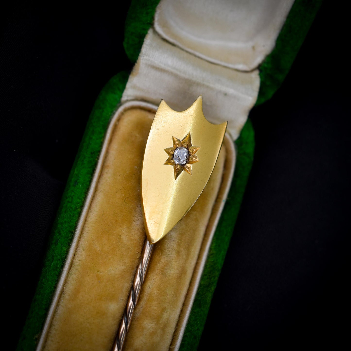Antique Victorian Old-Cut Diamond 18ct Gold Stick Pin
