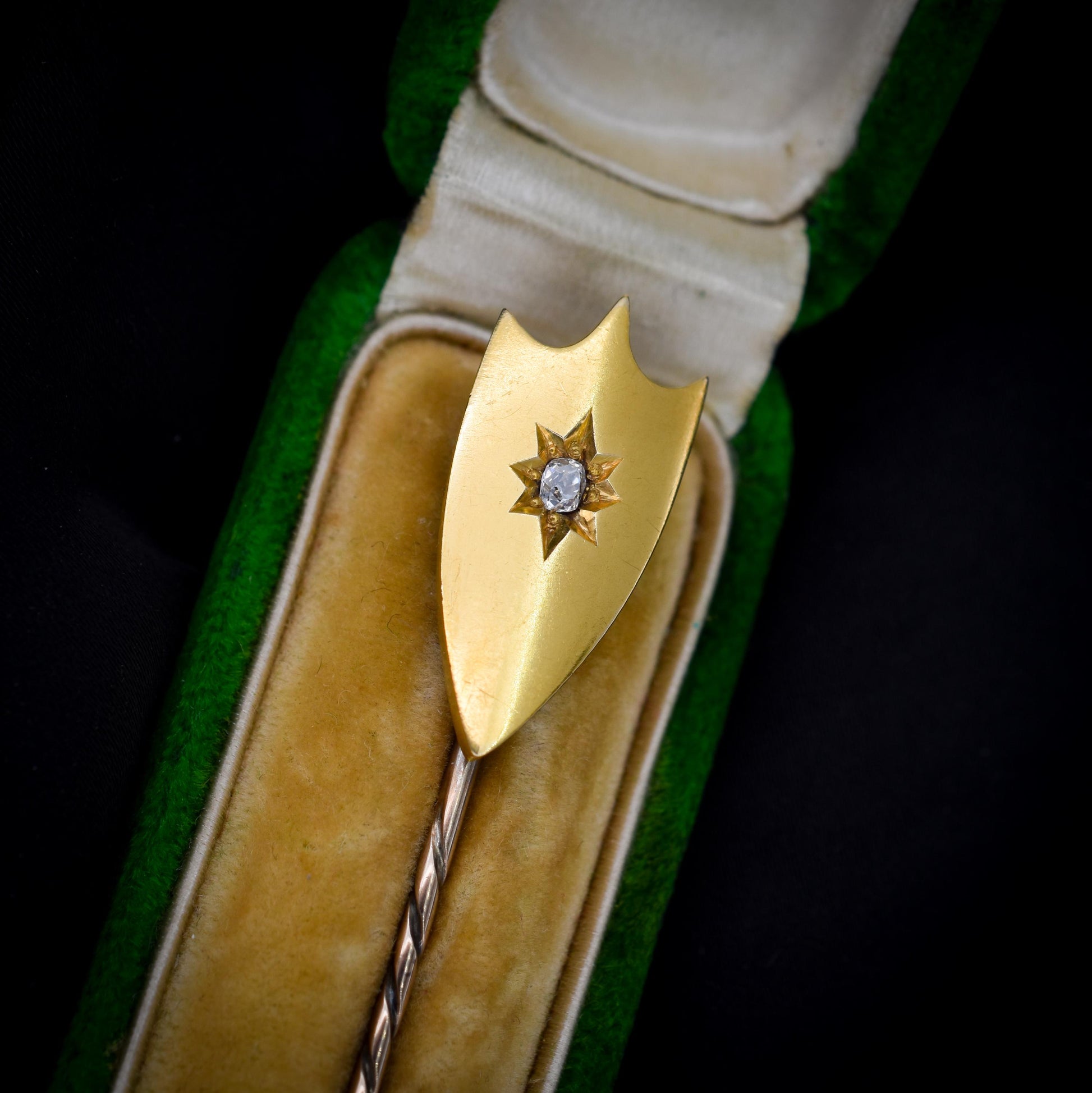 Antique Victorian Old-Cut Diamond 18ct Gold Stick Pin