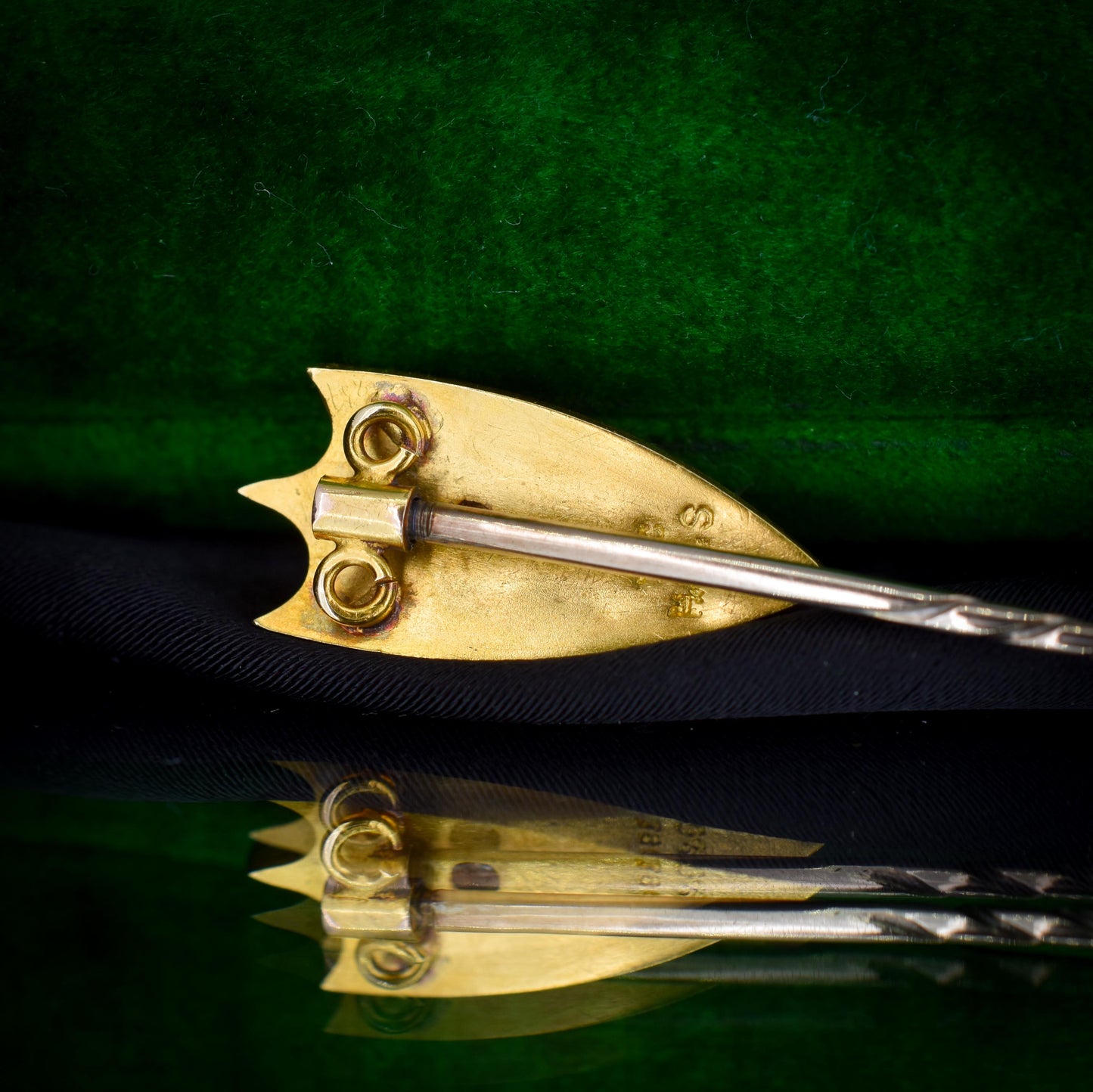 Antique Victorian Old-Cut Diamond 18ct Gold Stick Pin