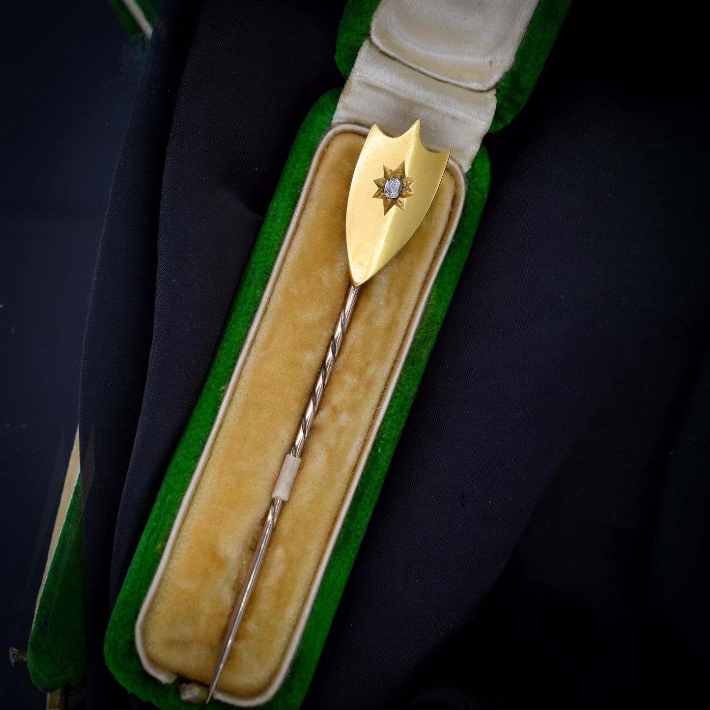 Antique Victorian Old-Cut Diamond 18ct Gold Stick Pin