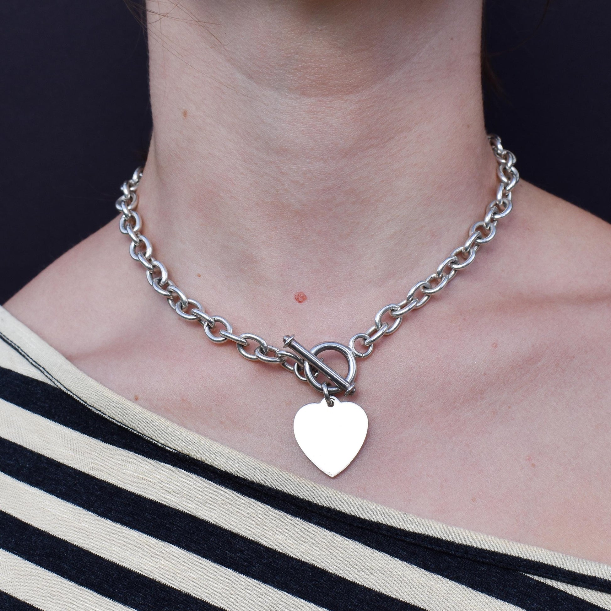 Vintage Silver Oval Cable Link Toggle Heart Chain Necklace 16" Length