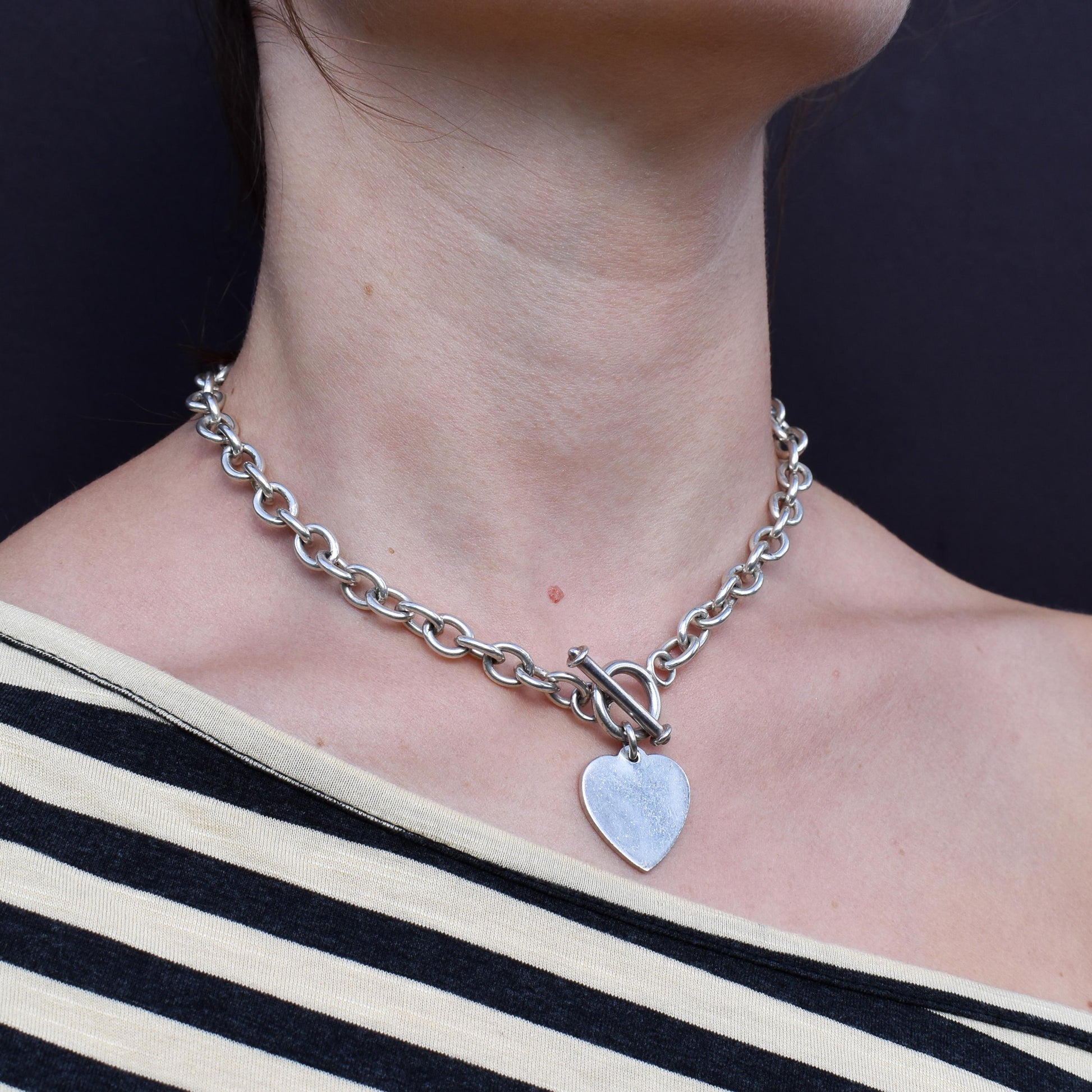 Vintage Silver Oval Cable Link Toggle Heart Chain Necklace 16" Length