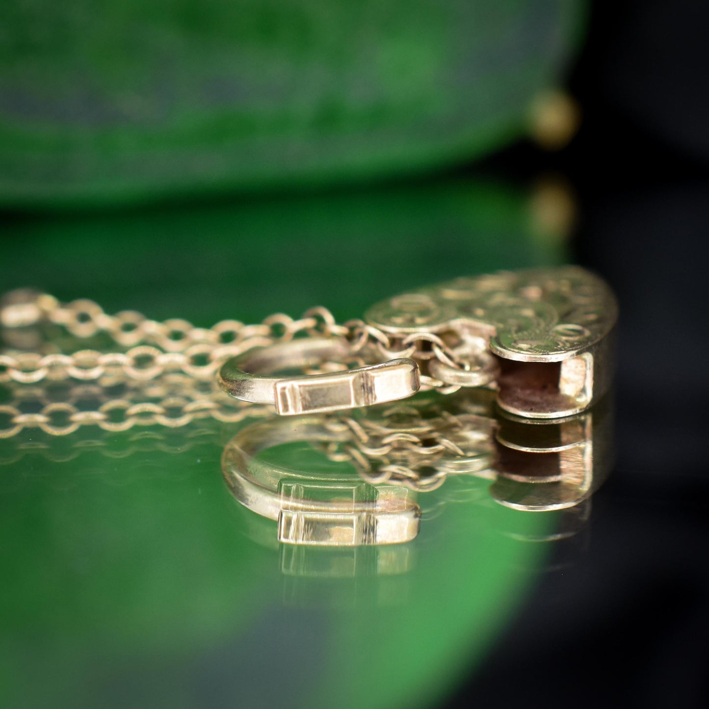 Vintage 9ct Gold Engraved Heart Padlock Charm Pendant