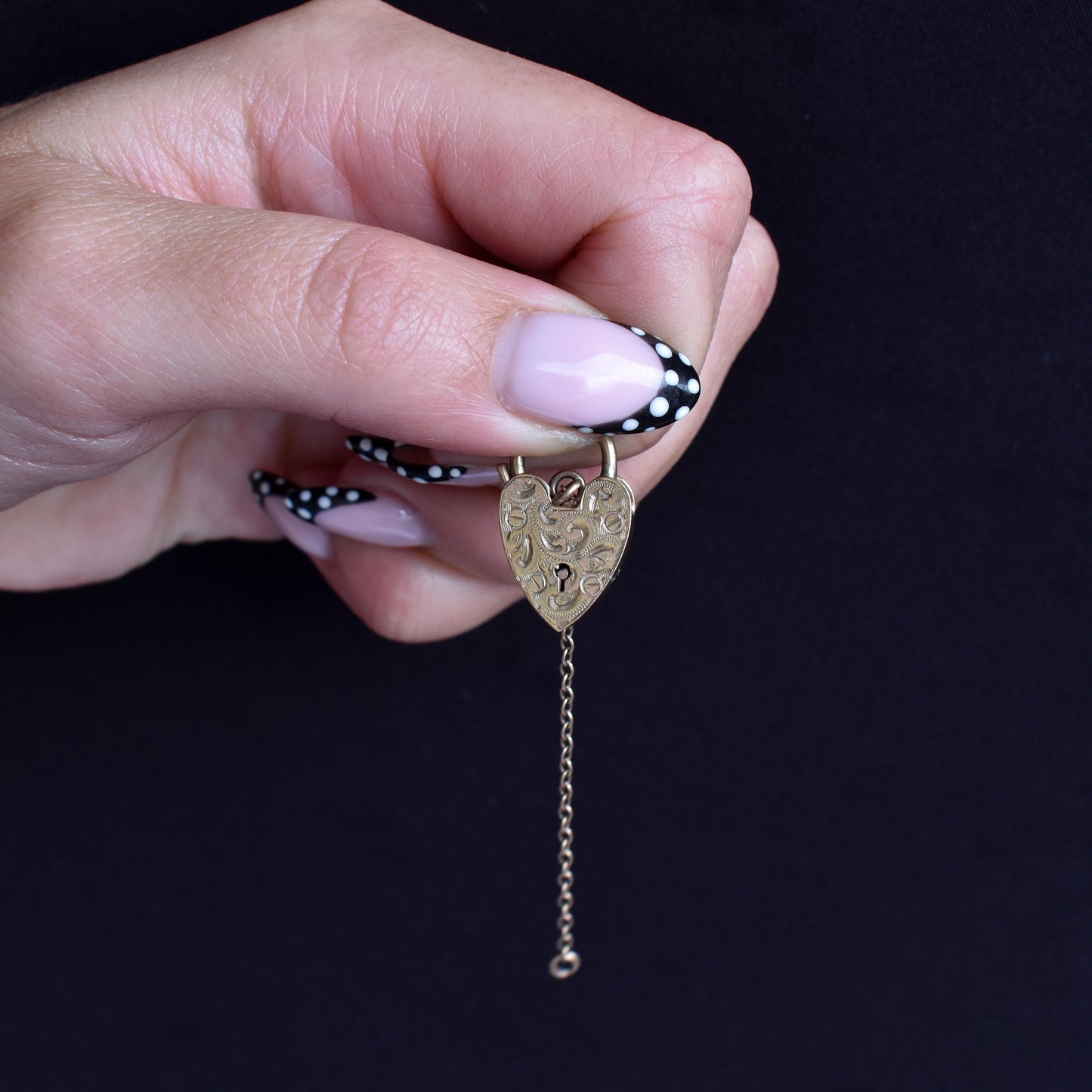 Vintage 9ct Gold Engraved Heart Padlock Charm Pendant