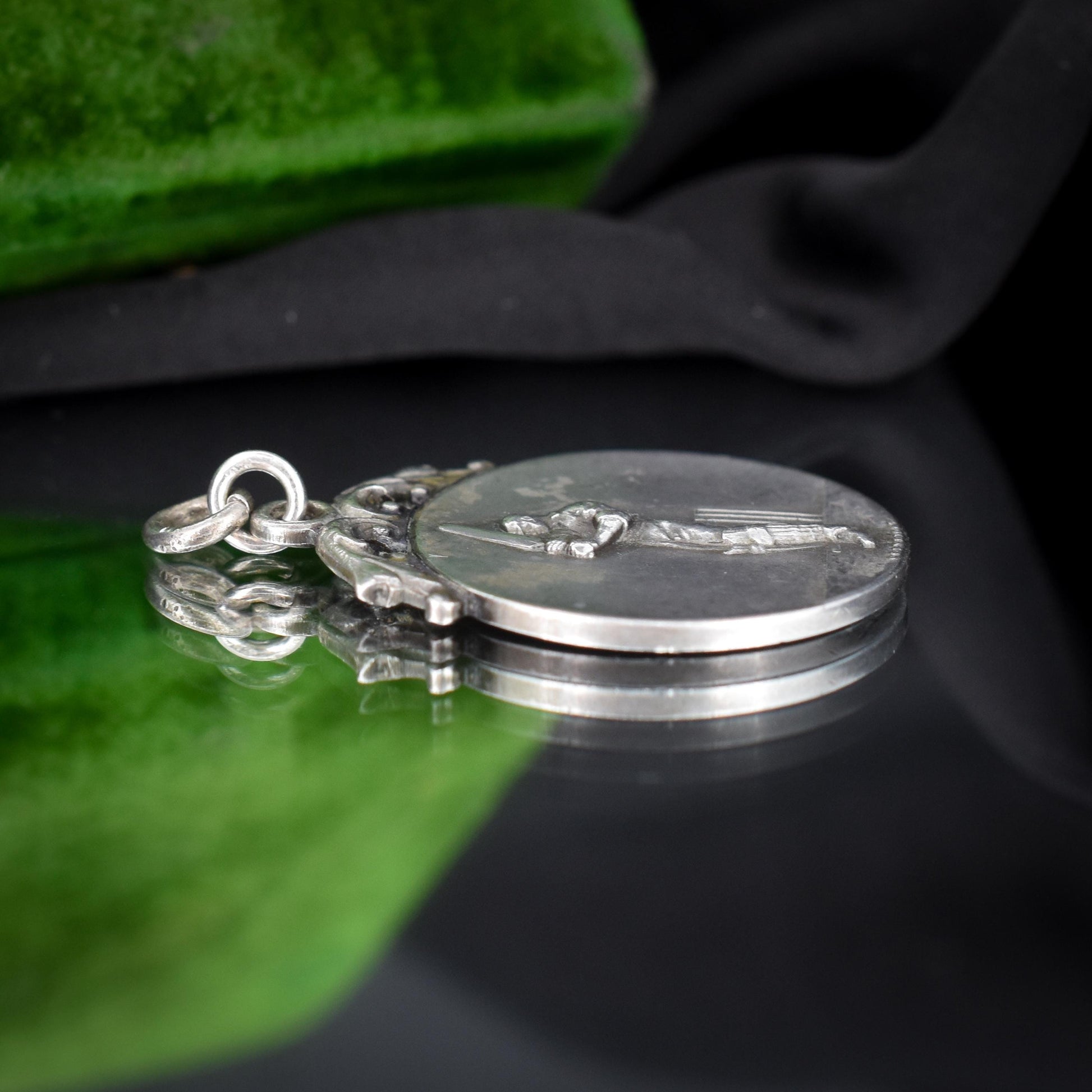 Art Deco 'Cricket' Medal Medallion Pendant | Dated 1932