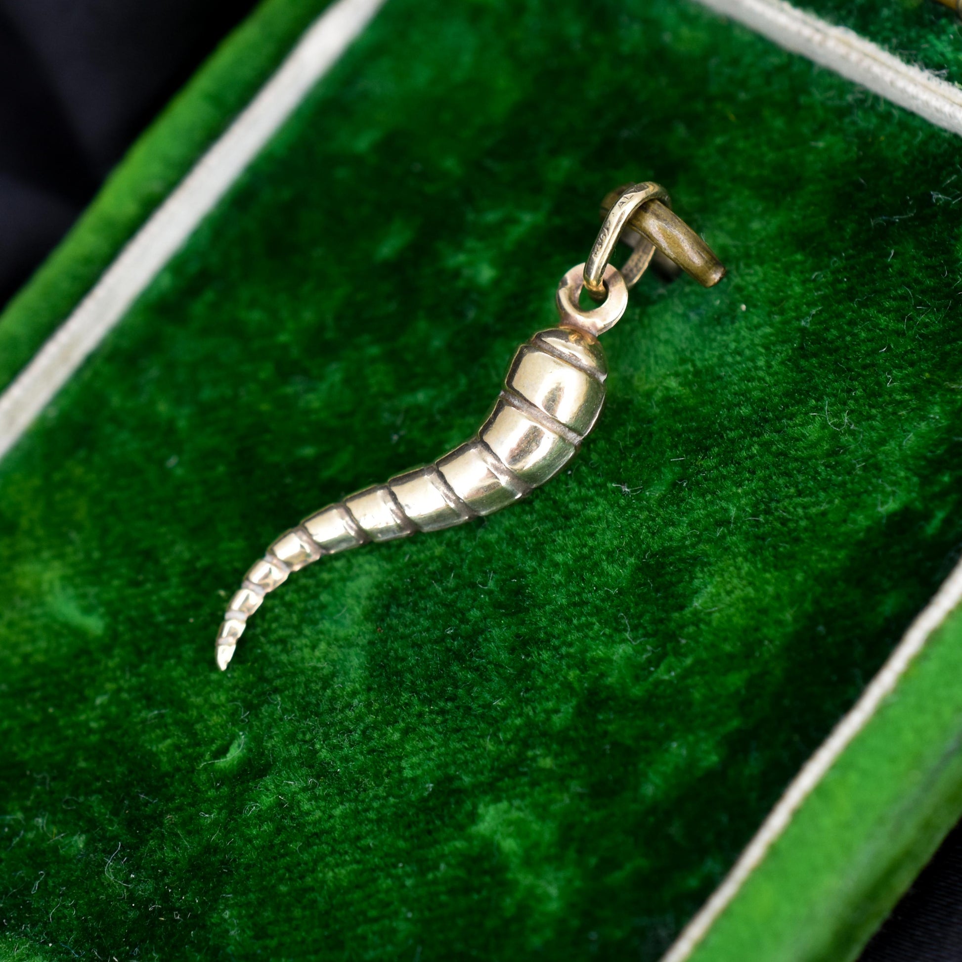 Vintage 9ct Yellow Gold Italian Horn of Plenty 'Cornicello' Charm Pendant