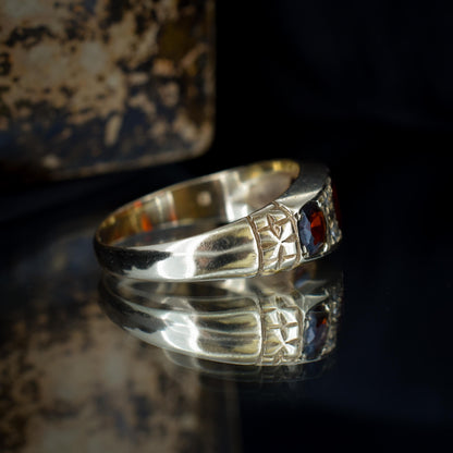 Vintage Garnet and Diamond 9ct Yellow Gold Three Stone Ring Band