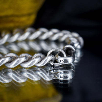 Antique Chunky Graduated Curb Sterling Silver Bracelet with Dog Clip | 7.75"