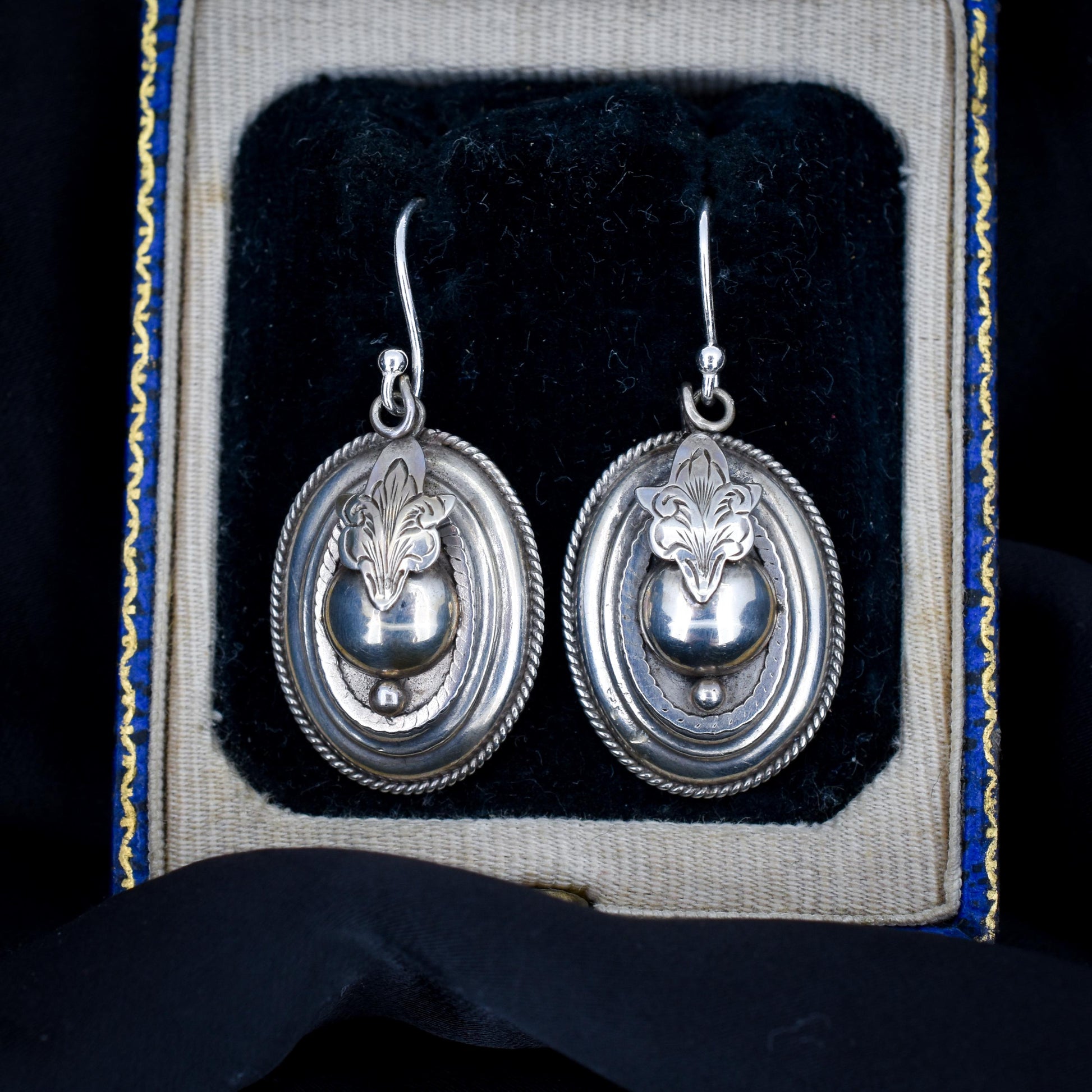 Antique Victorian Oval Silver Aesthetic Drop Dangle Earrings