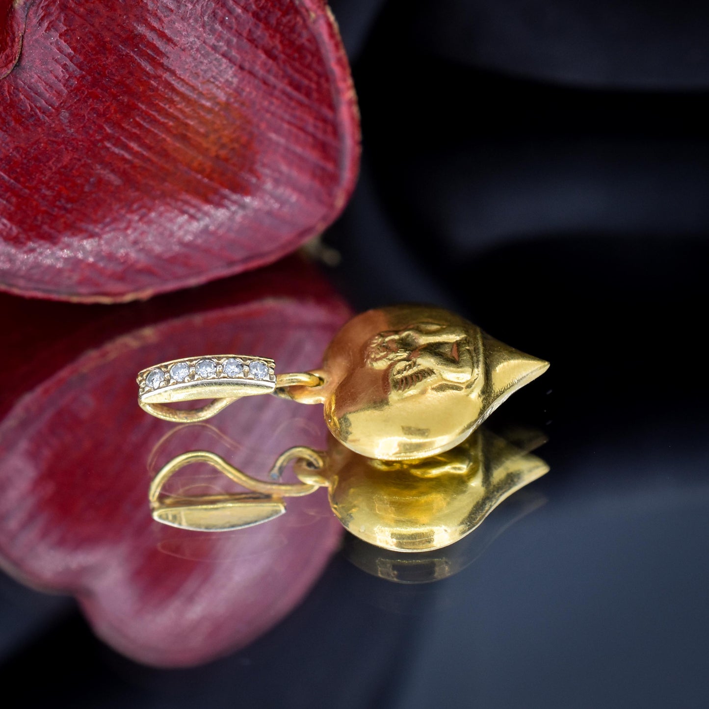 Vintage Diamond Cherub 9ct Gold Heart Pendant