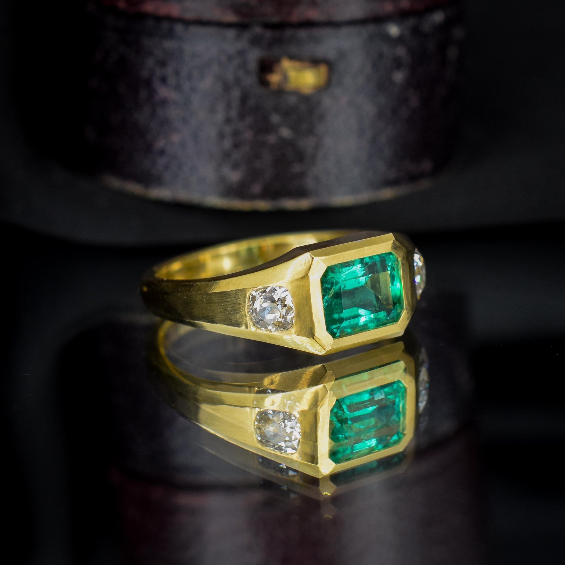Natural Emerald and Diamond Three Stone 18ct Gold Band Ring