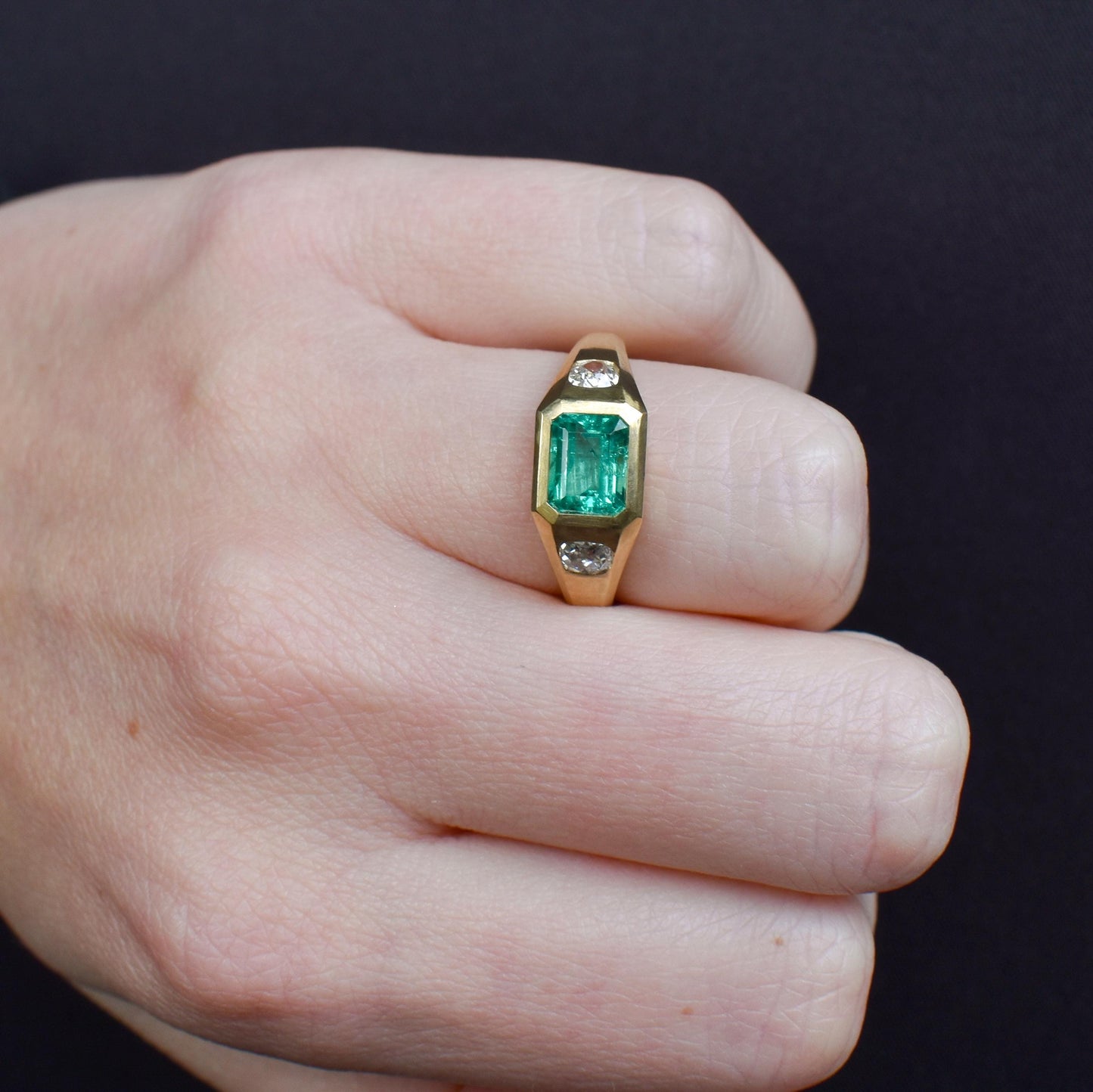 Natural Emerald and Diamond Three Stone 18ct Gold Band Ring