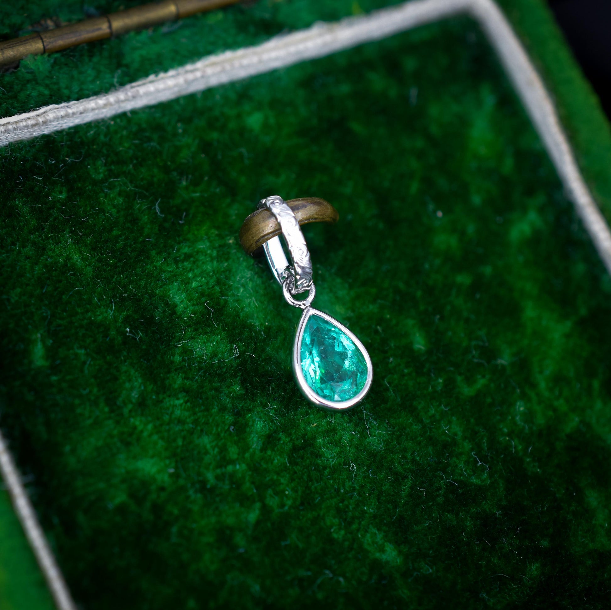 0.58ct Natural Colombian Emerald Platinum Drop Pendant Charm