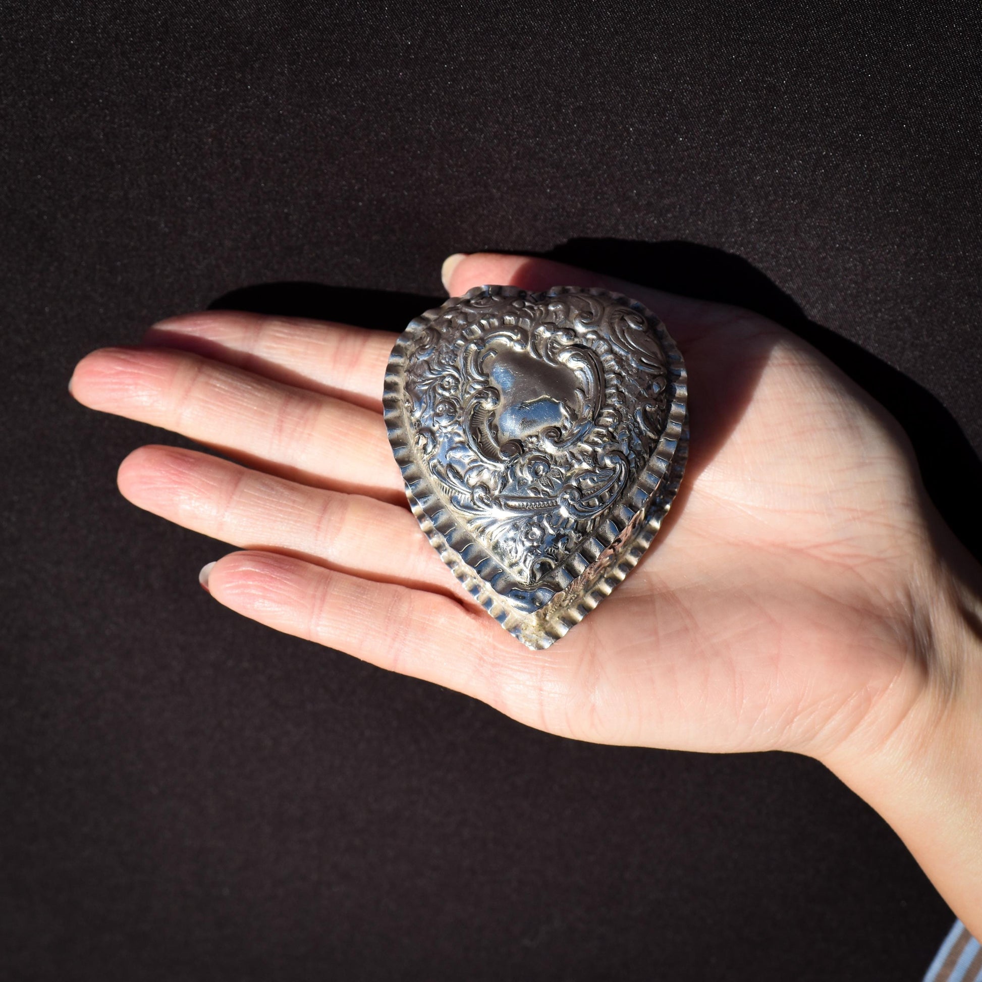 Antique Birmingham 1897 Sterling Silver Heart Trinket Jewellery Box