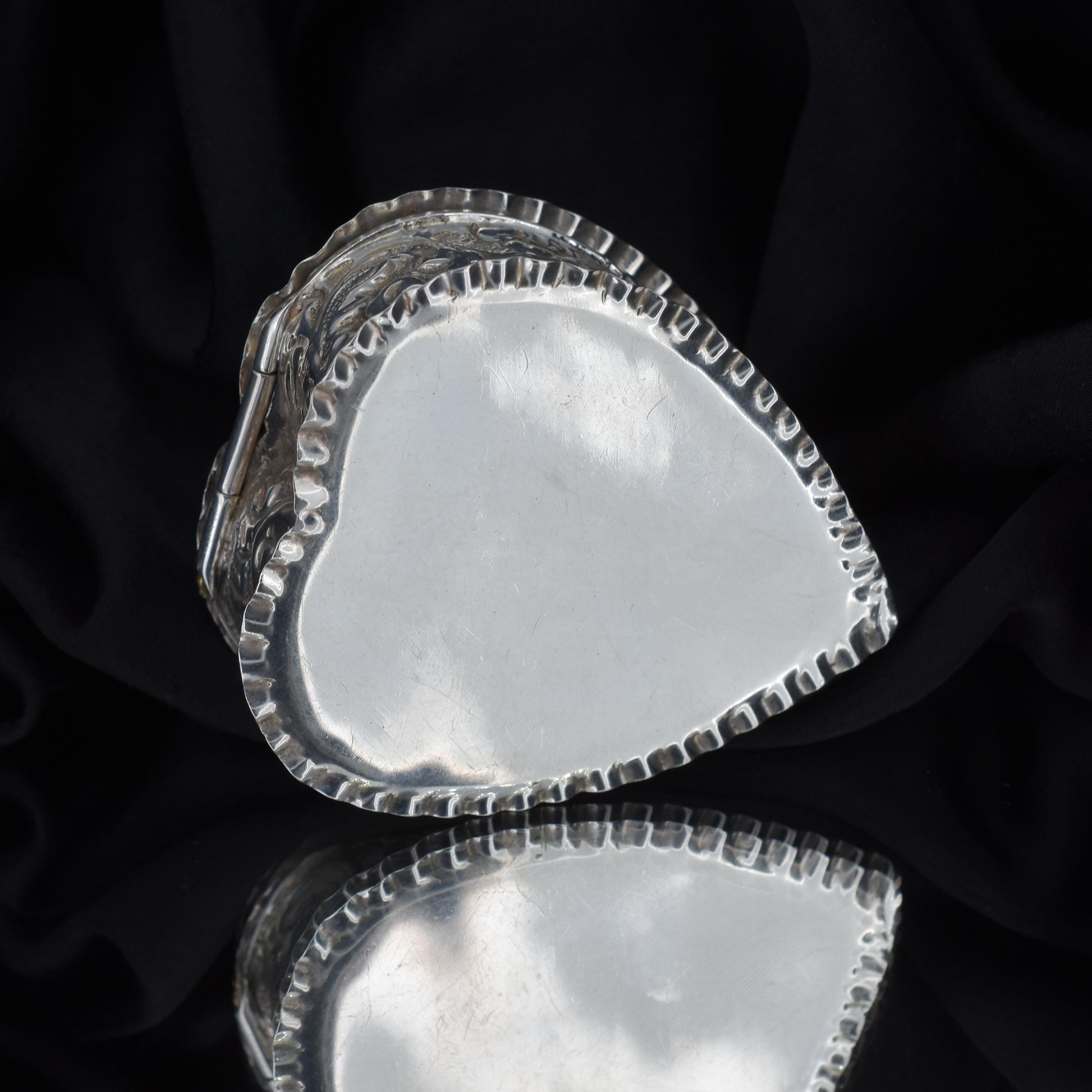 Antique Birmingham 1897 Sterling Silver Heart Trinket Jewellery Box