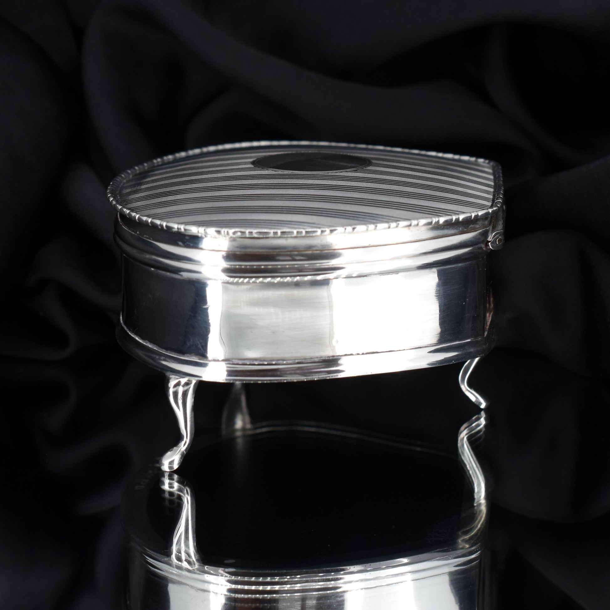 Antique Birmingham 1923 Sterling Silver Clam Trinket Jewellery Box