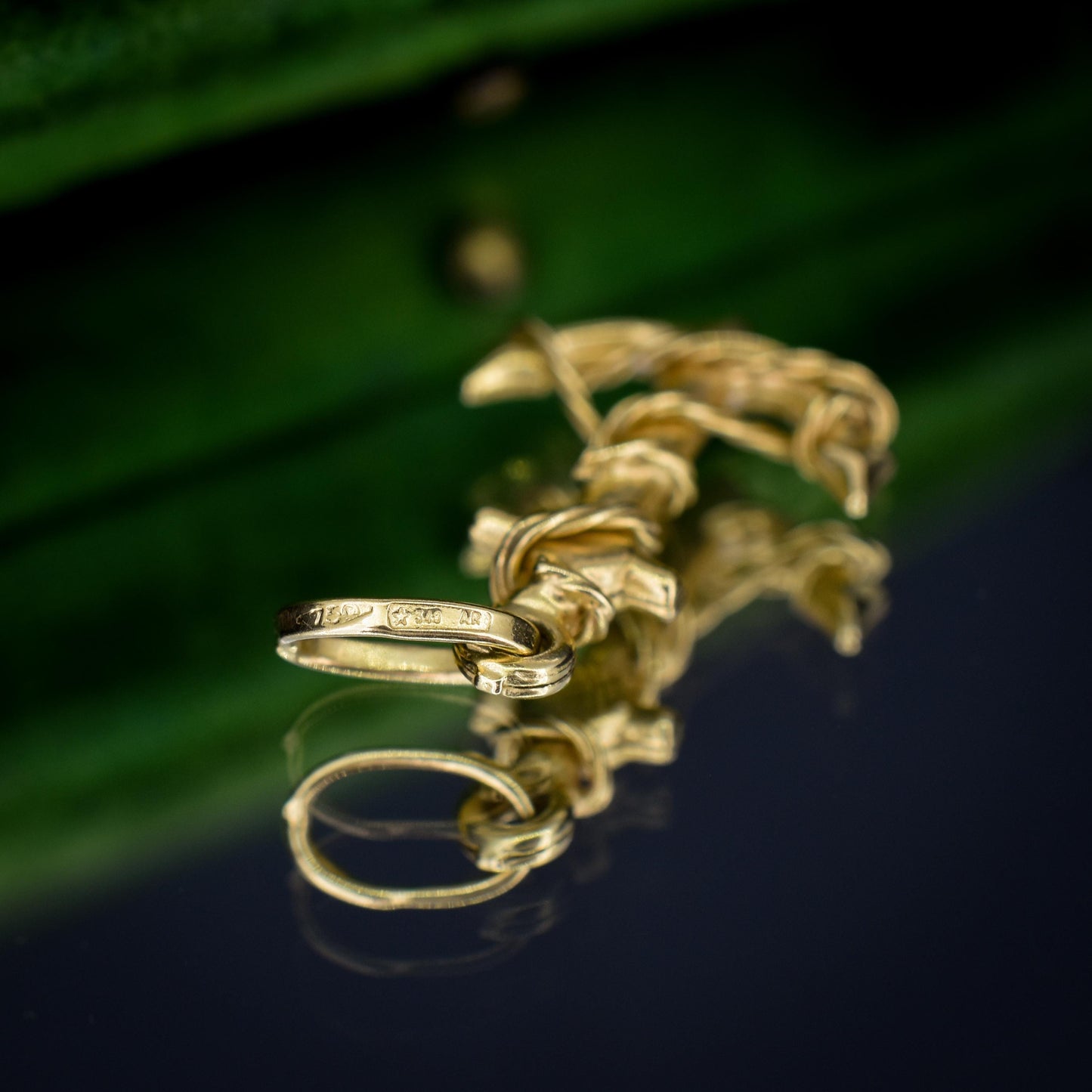 Vintage 18ct Yellow Gold Anchor Rope Nautical Pendant