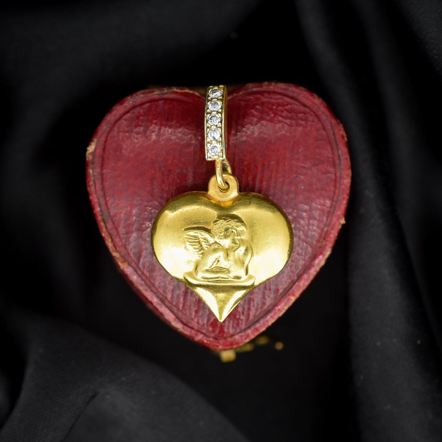 Vintage Diamond Cherub 9ct Gold Heart Pendant