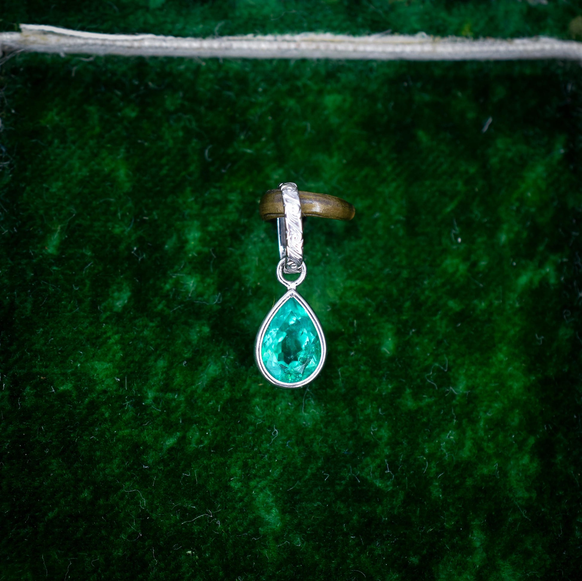 0.58ct Natural Colombian Emerald Platinum Drop Pendant Charm