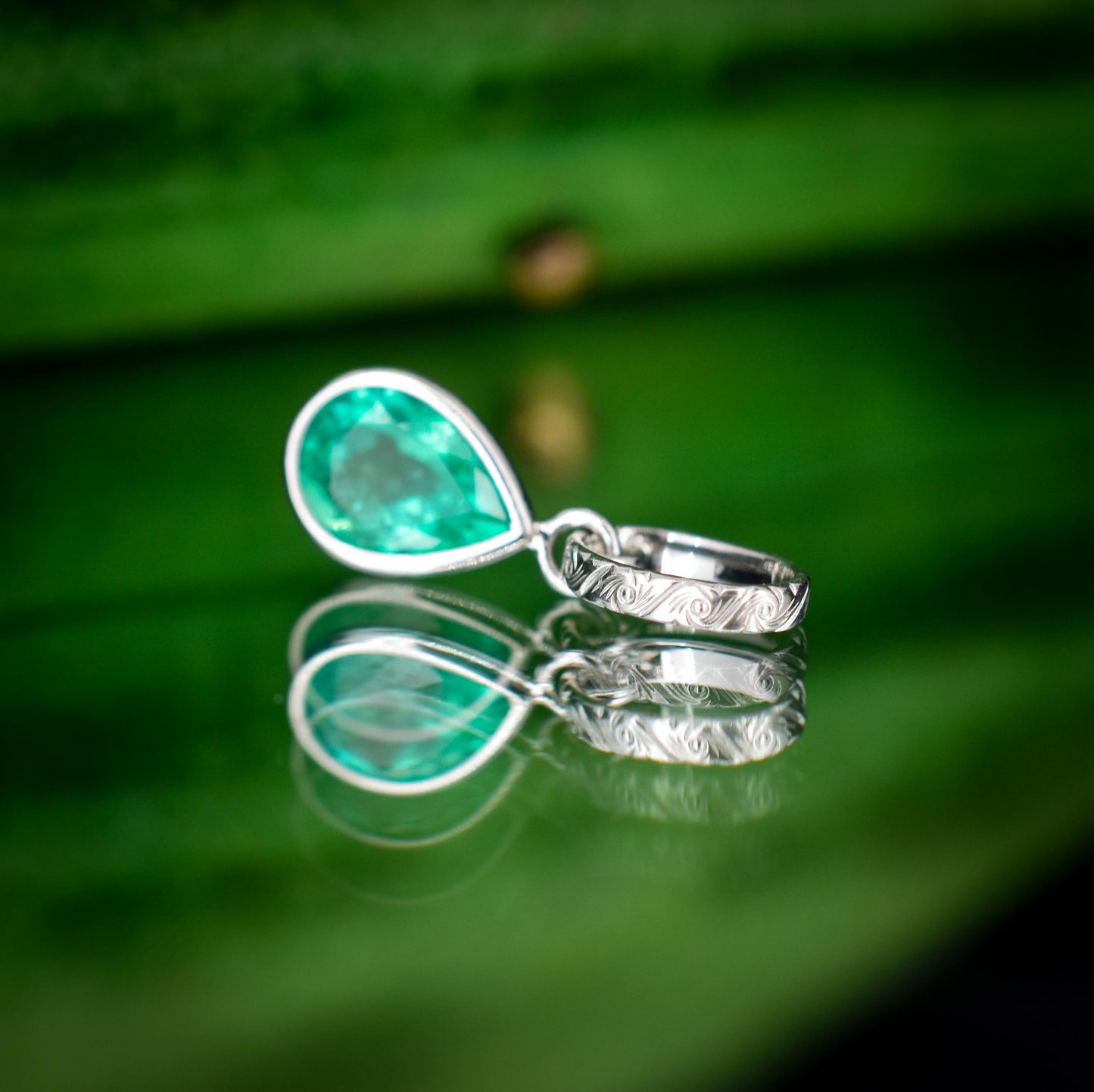 0.58ct Natural Colombian Emerald Platinum Drop Pendant Charm