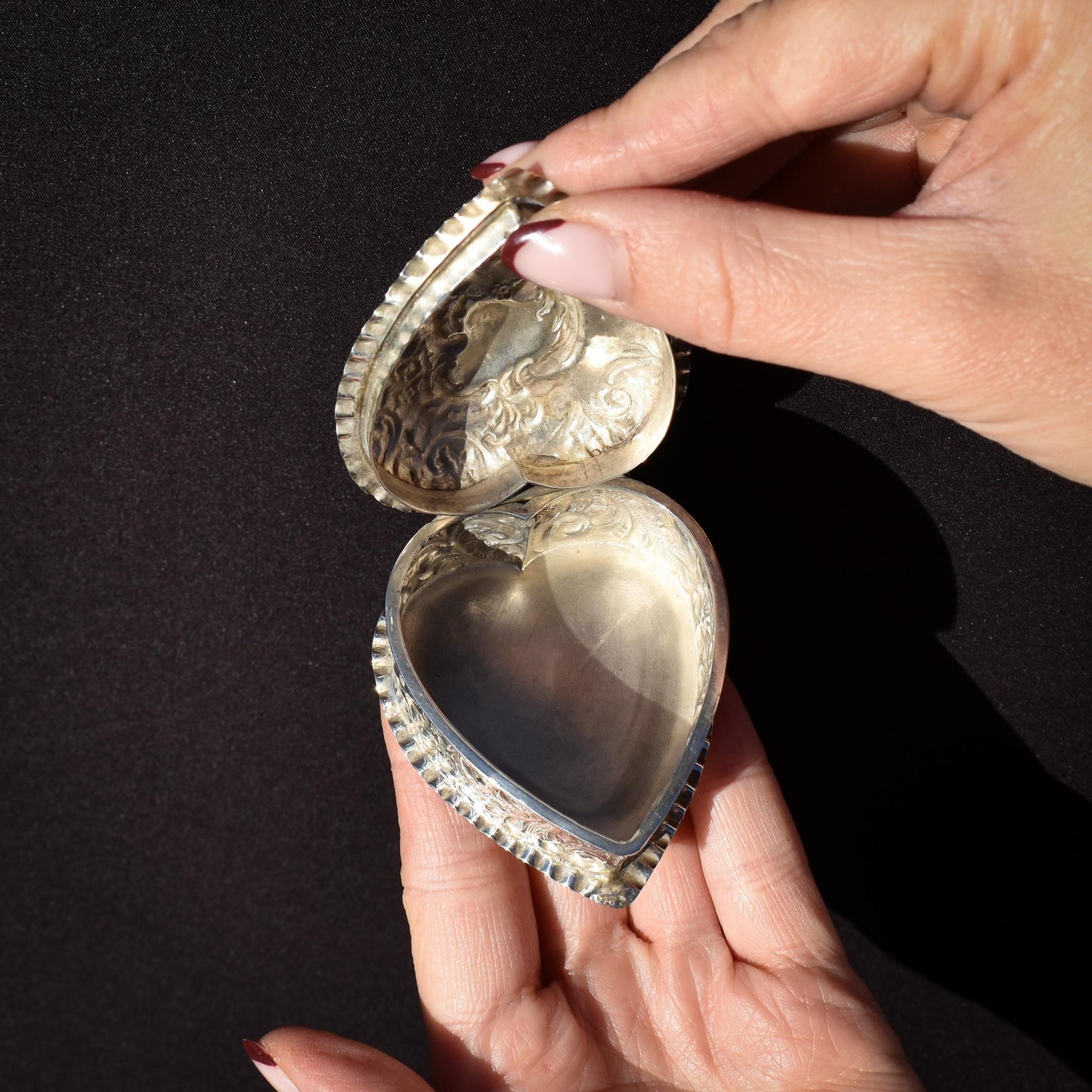 Antique Birmingham 1897 Sterling Silver Heart Trinket Jewellery Box