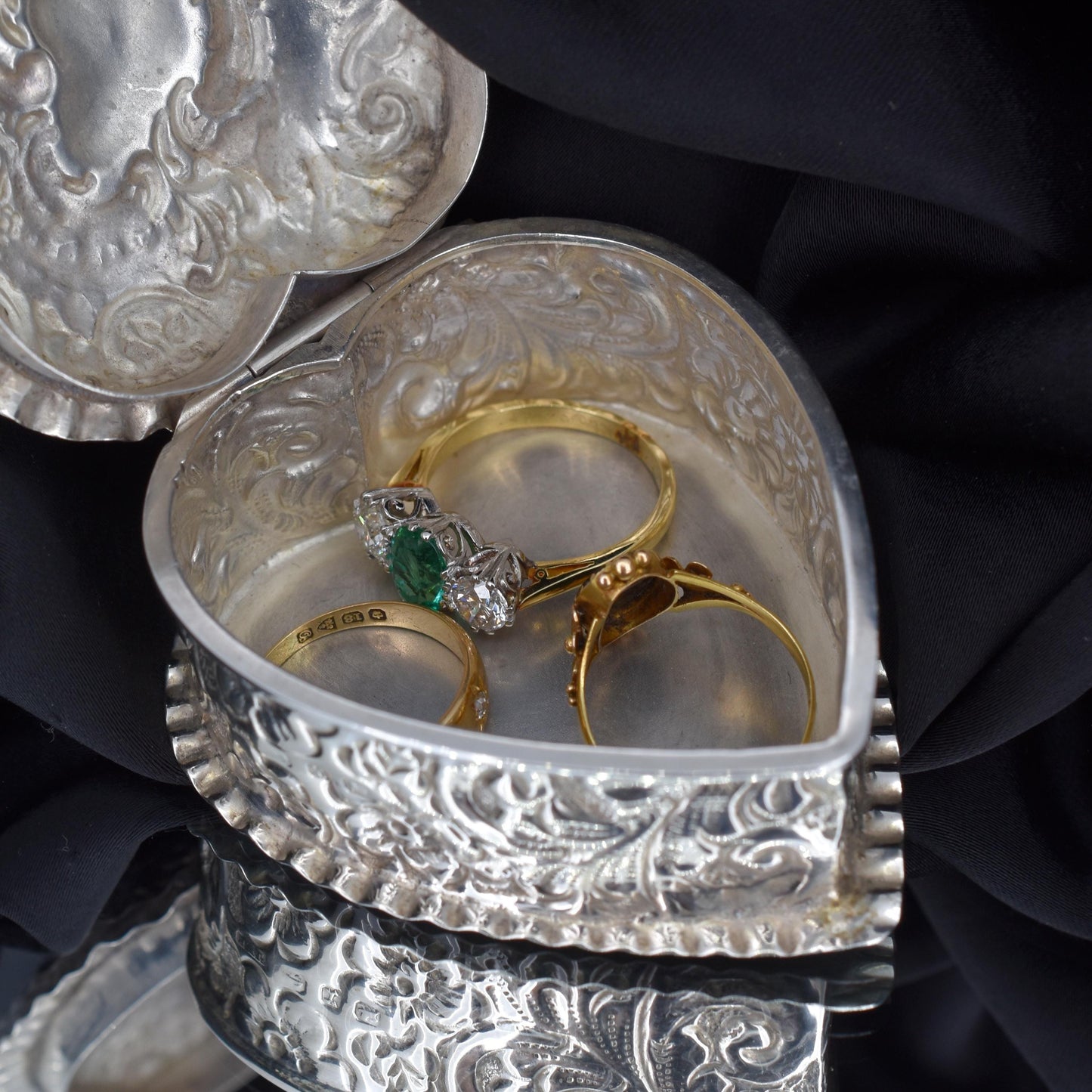 Antique Birmingham 1897 Sterling Silver Heart Trinket Jewellery Box