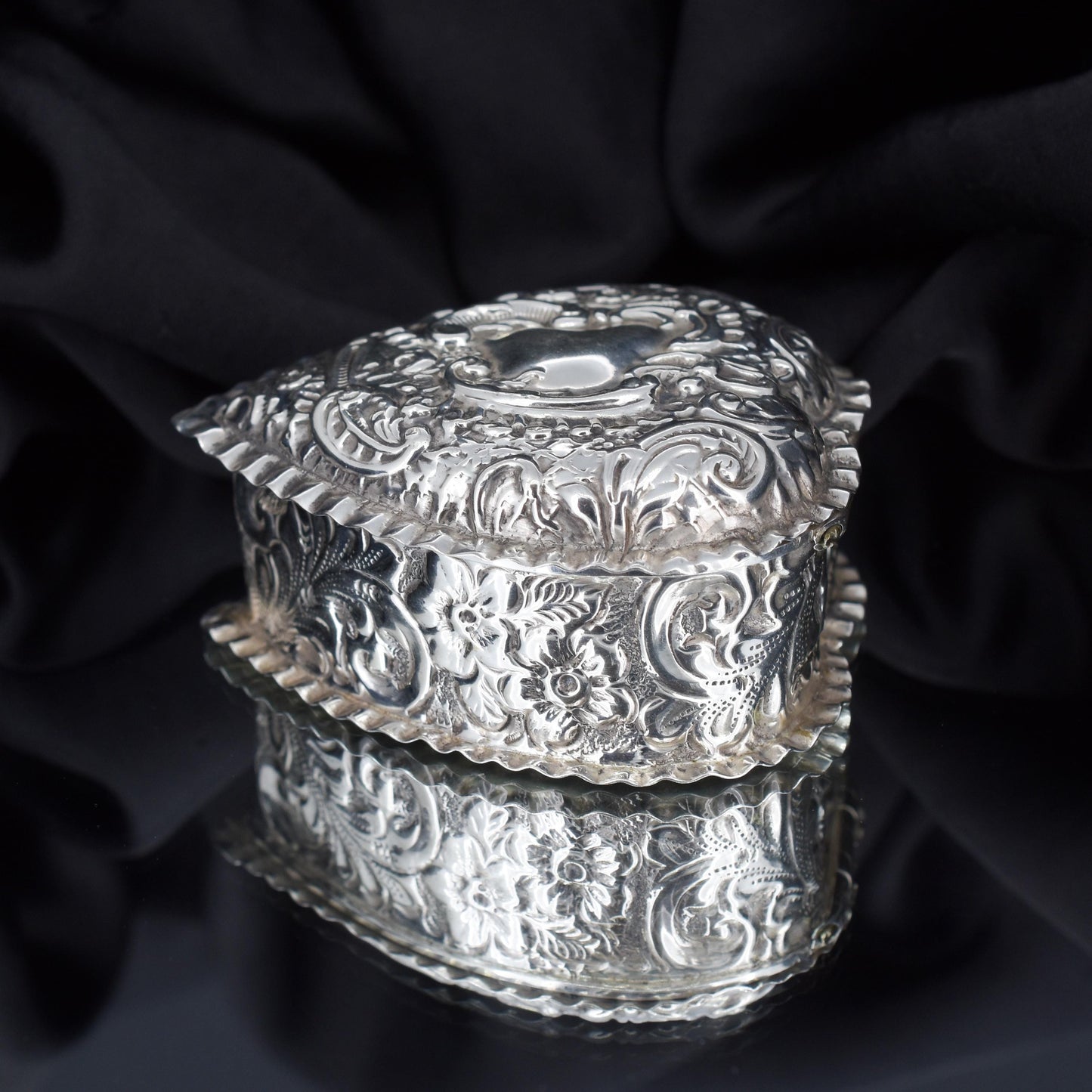 Antique Birmingham 1897 Sterling Silver Heart Trinket Jewellery Box