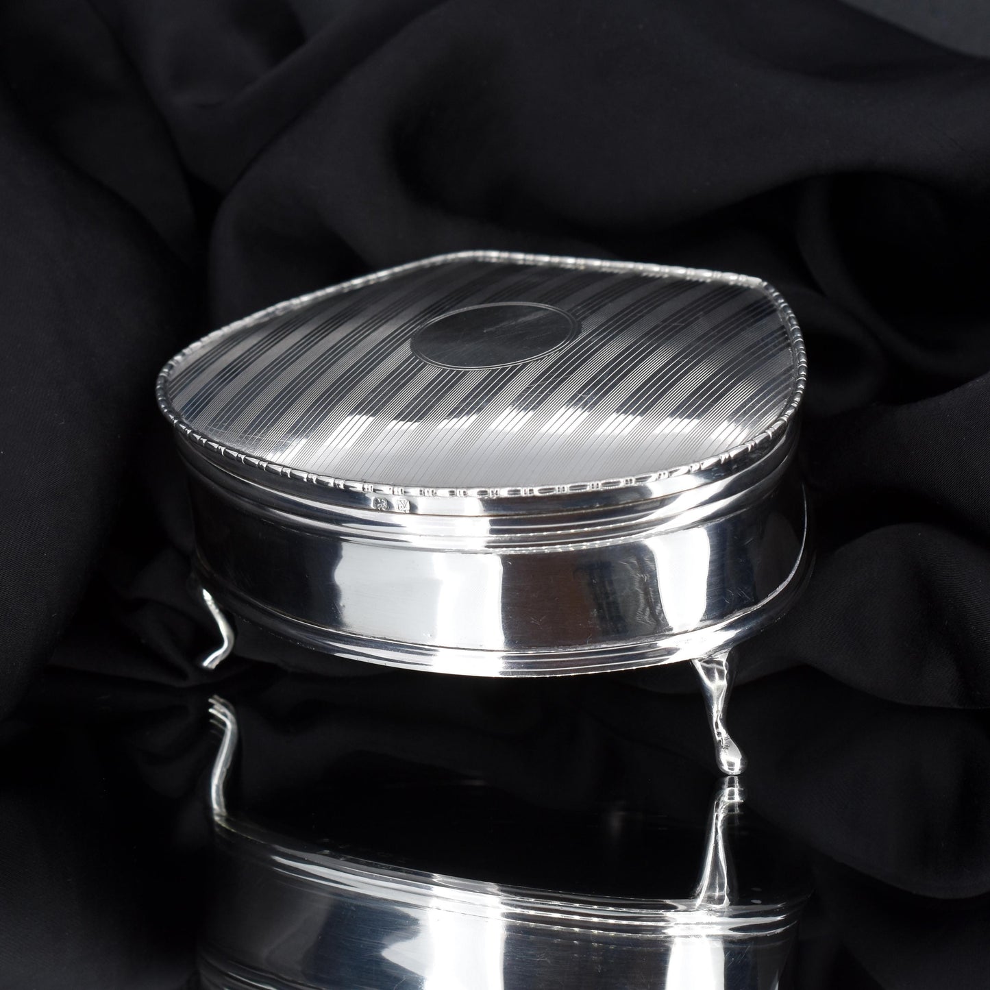 Antique Birmingham 1923 Sterling Silver Clam Trinket Jewellery Box