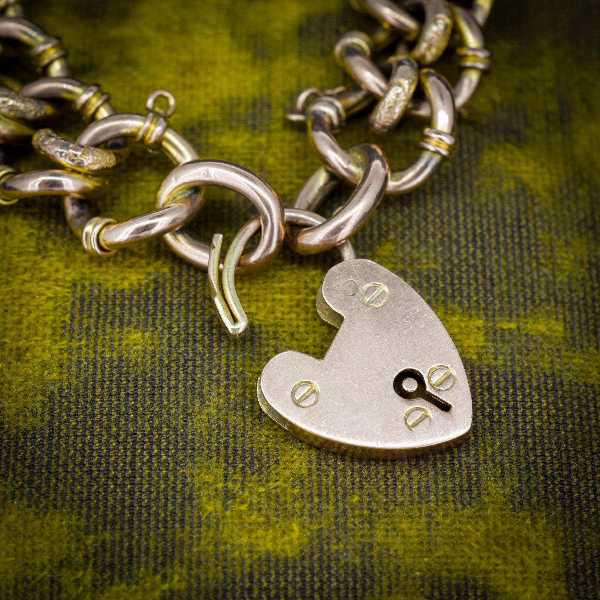 Antique Heart Padlock Fancy Gate 9ct Gold Bracelet