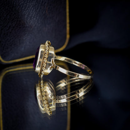 Vintage Oval Cut Large Amethyst Solitaire Gold Cocktail Ring