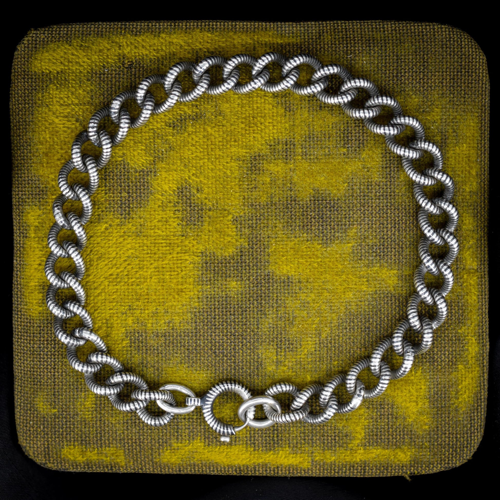 Antique Niello Silver Curb Link Bracelet with Spring Ring - 8.5"