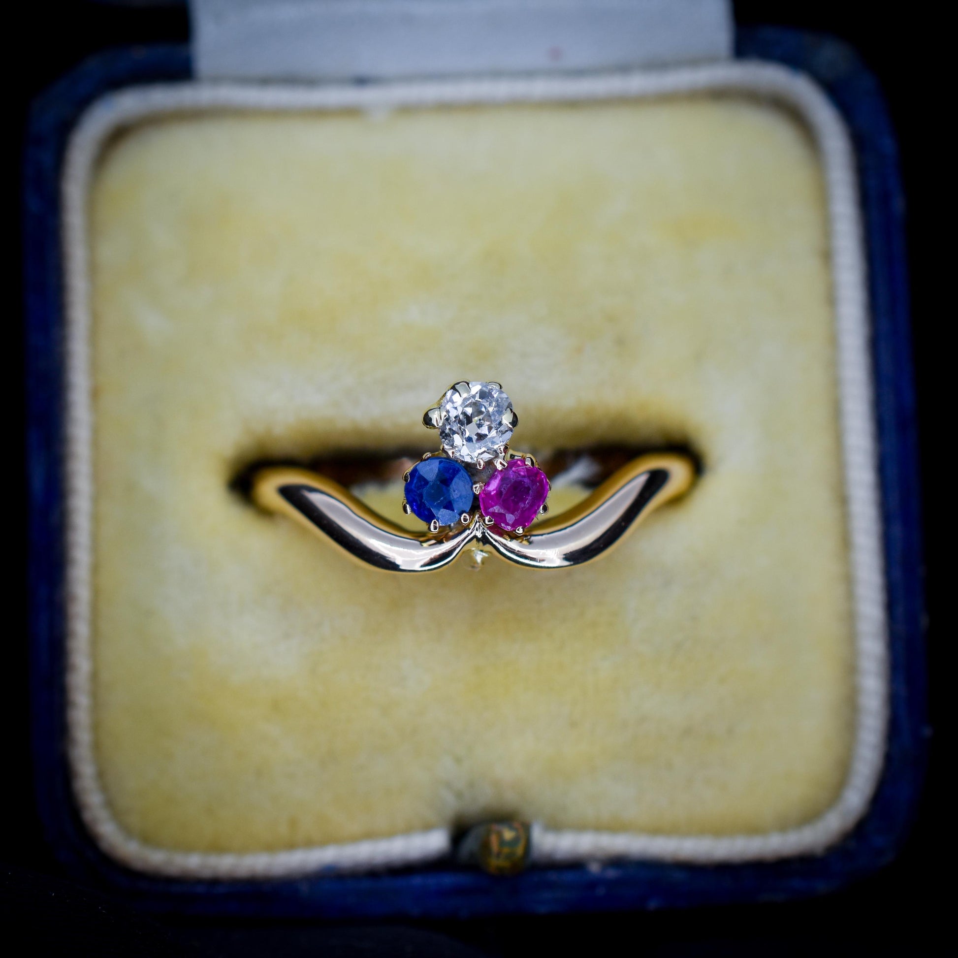Antique Edwardian Ruby Sapphire and Diamond Trefoil Clover 15ct Gold Ring | 1904