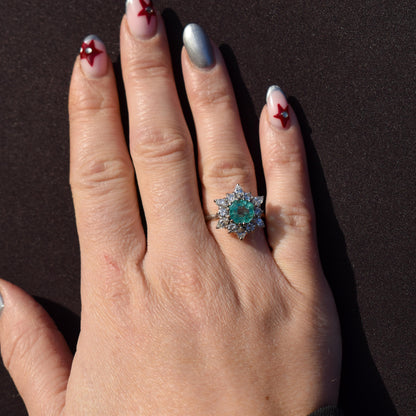 Vintage 1.30ct Natural Emerald and Diamond Snowflake Cluster Gold Ring