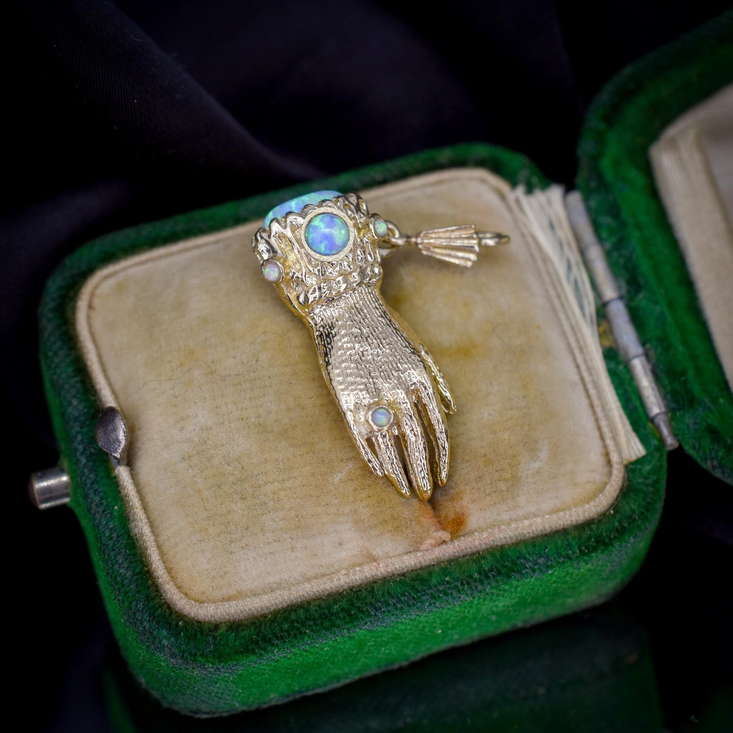 Opal 9ct Yellow Gold Hand Figa Charm Pendant