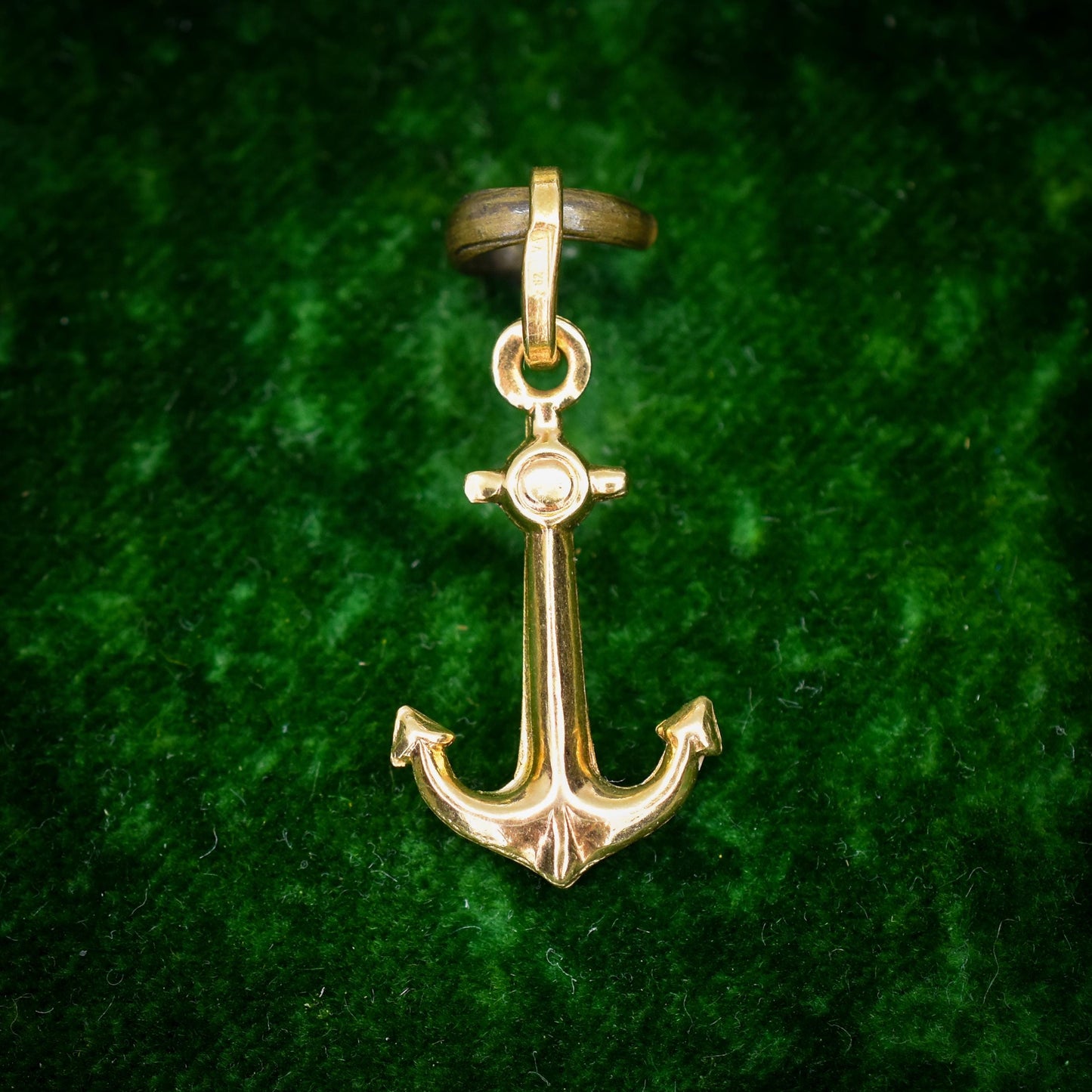 Vintage 18ct Yellow Gold Anchor Nautical Charm Pendant