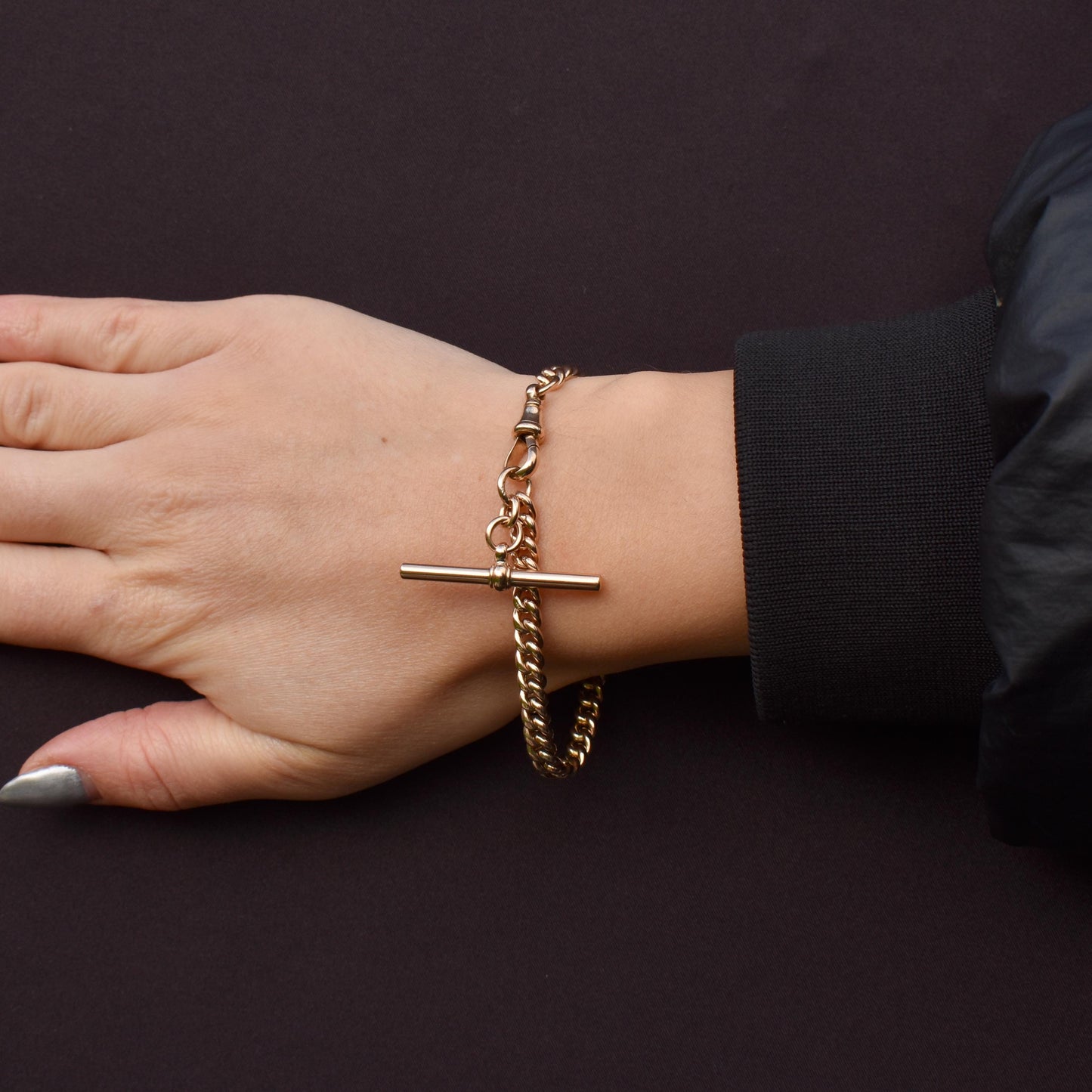 Antique Curb 9ct Gold Bracelet with Dog Clip and T-bar | 7.5"