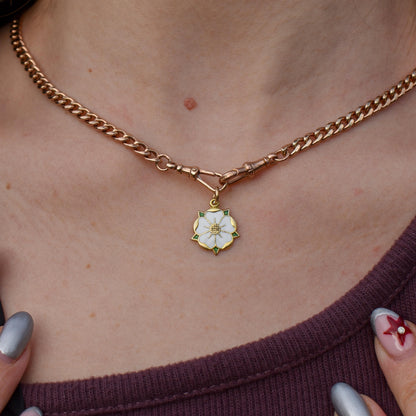 Vintage Yorkshire White Rose Enamel 9ct Gold Charm