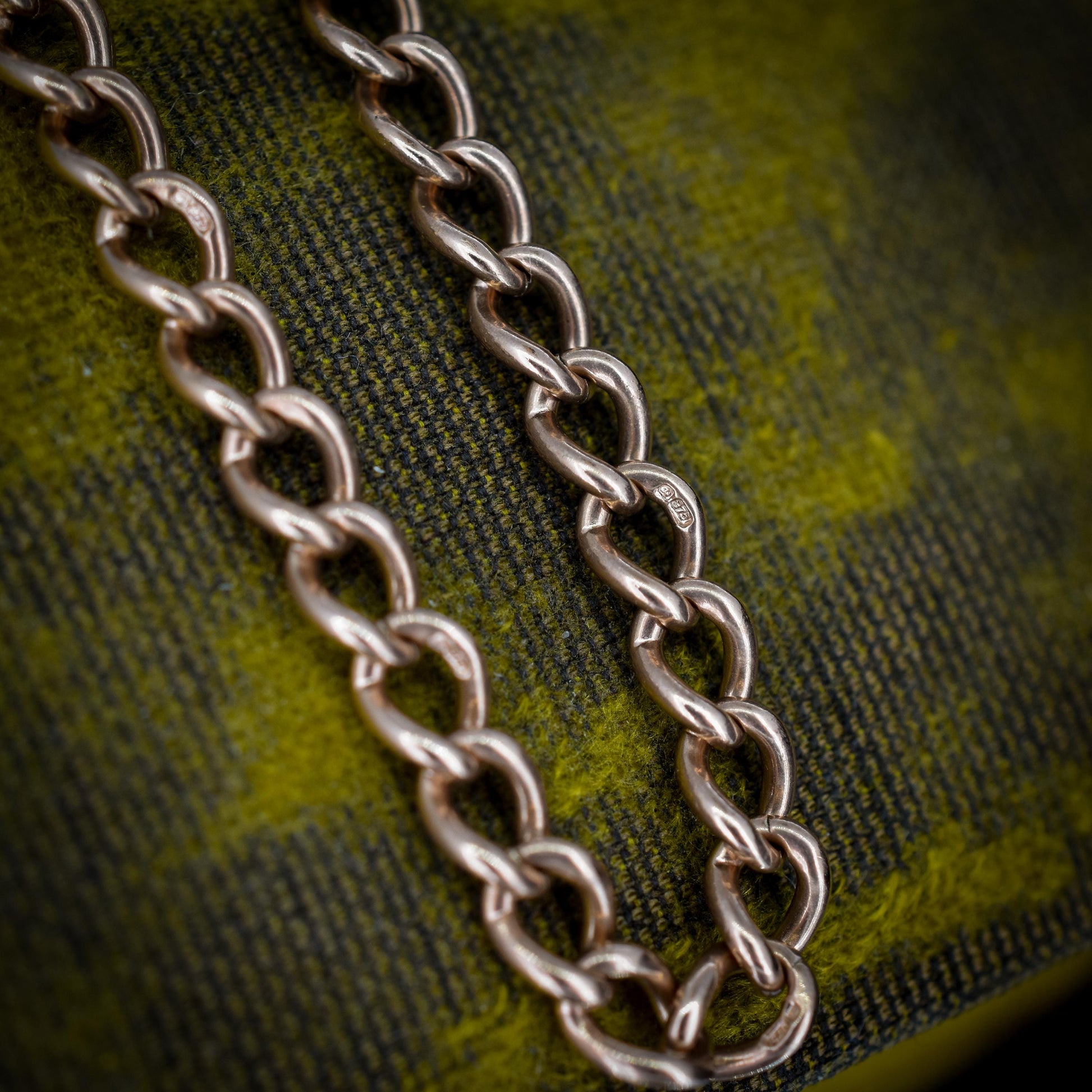 Vintage Curb 9ct Gold Bracelet with Dog Clip Fastener | 7.5" | Dated 1988